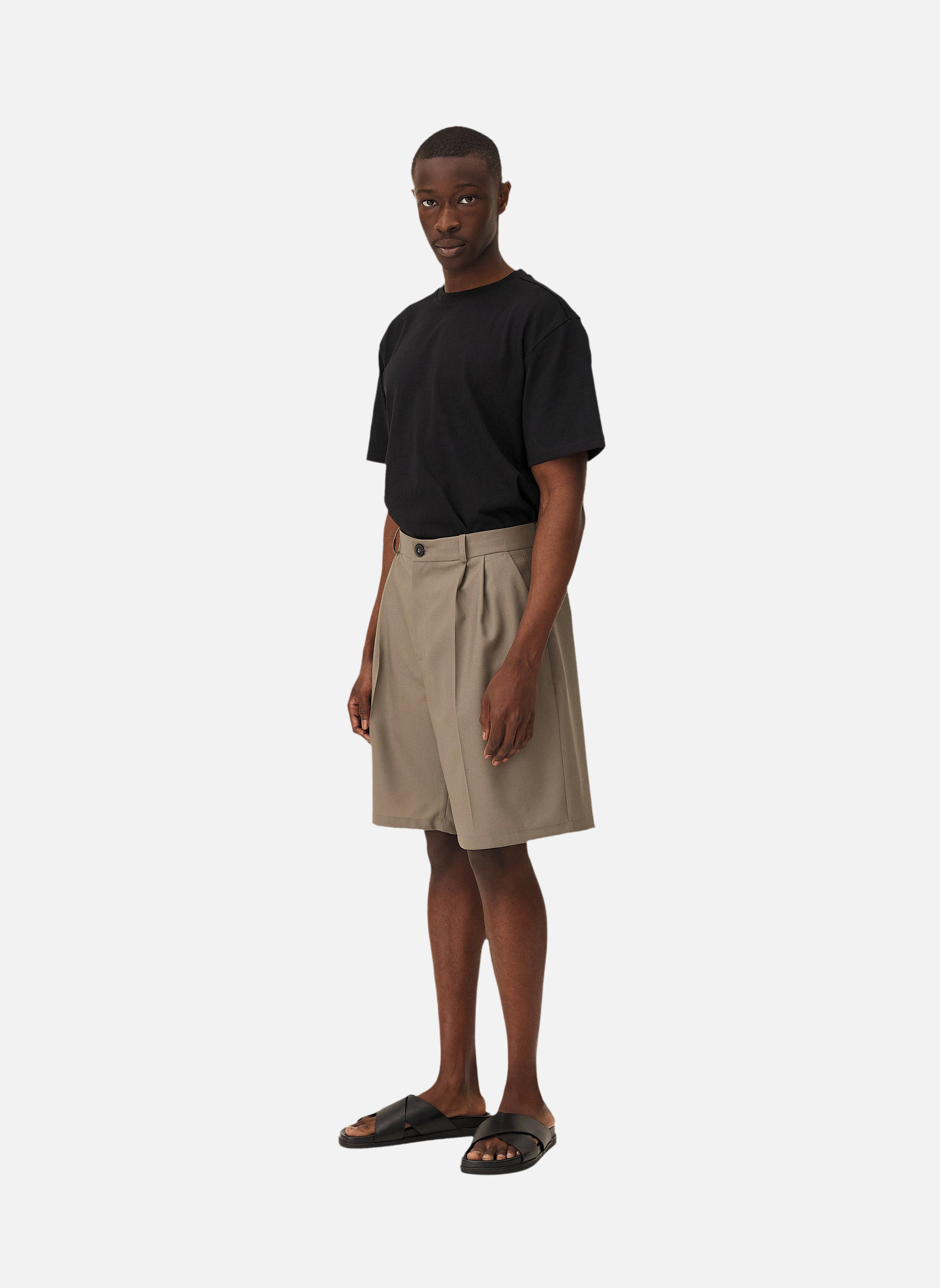 Pleated shorts COMO STONE | Beige Noyoco Men
