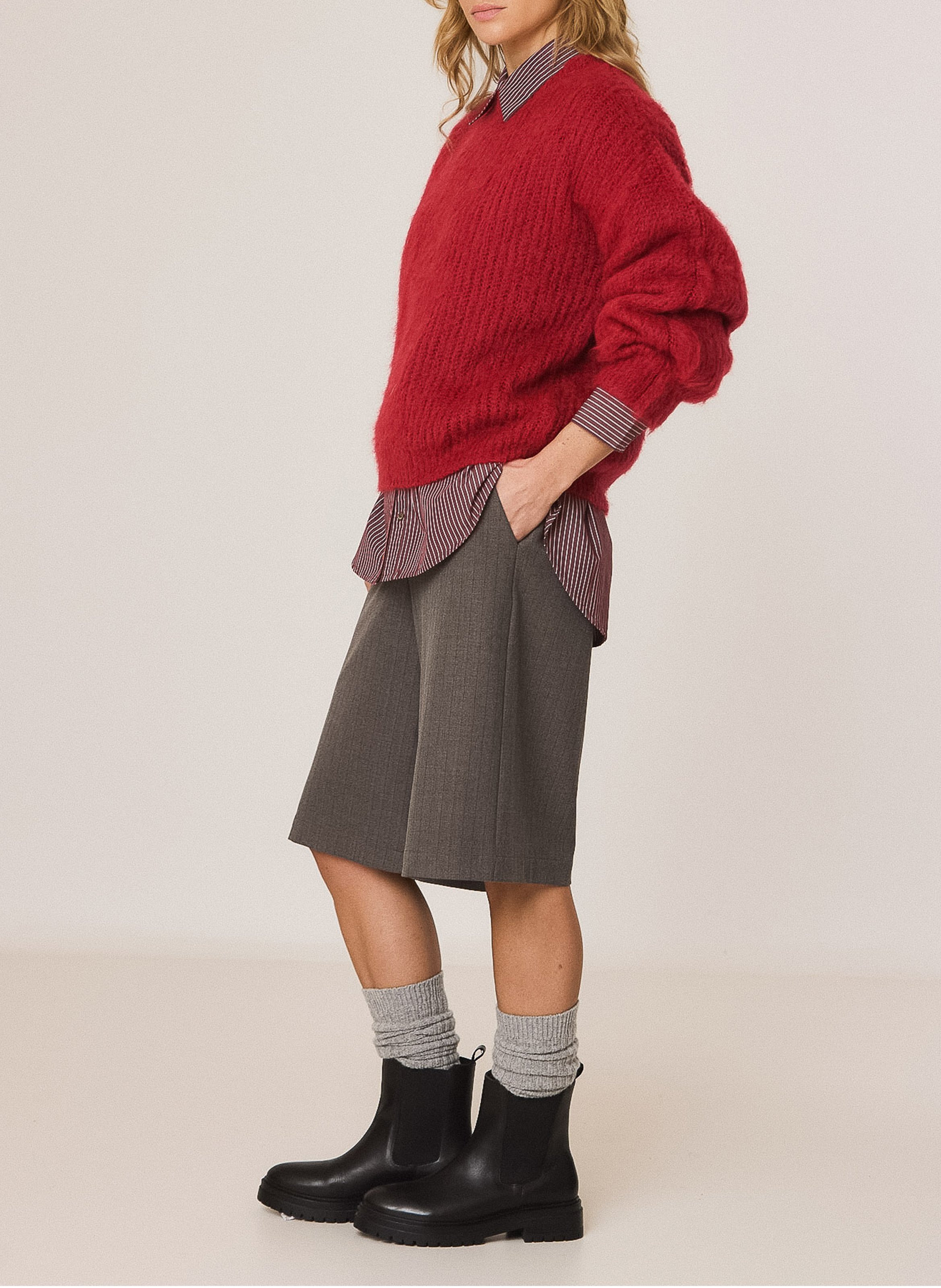 Round-neck oversized sweater INDI & COLD Red