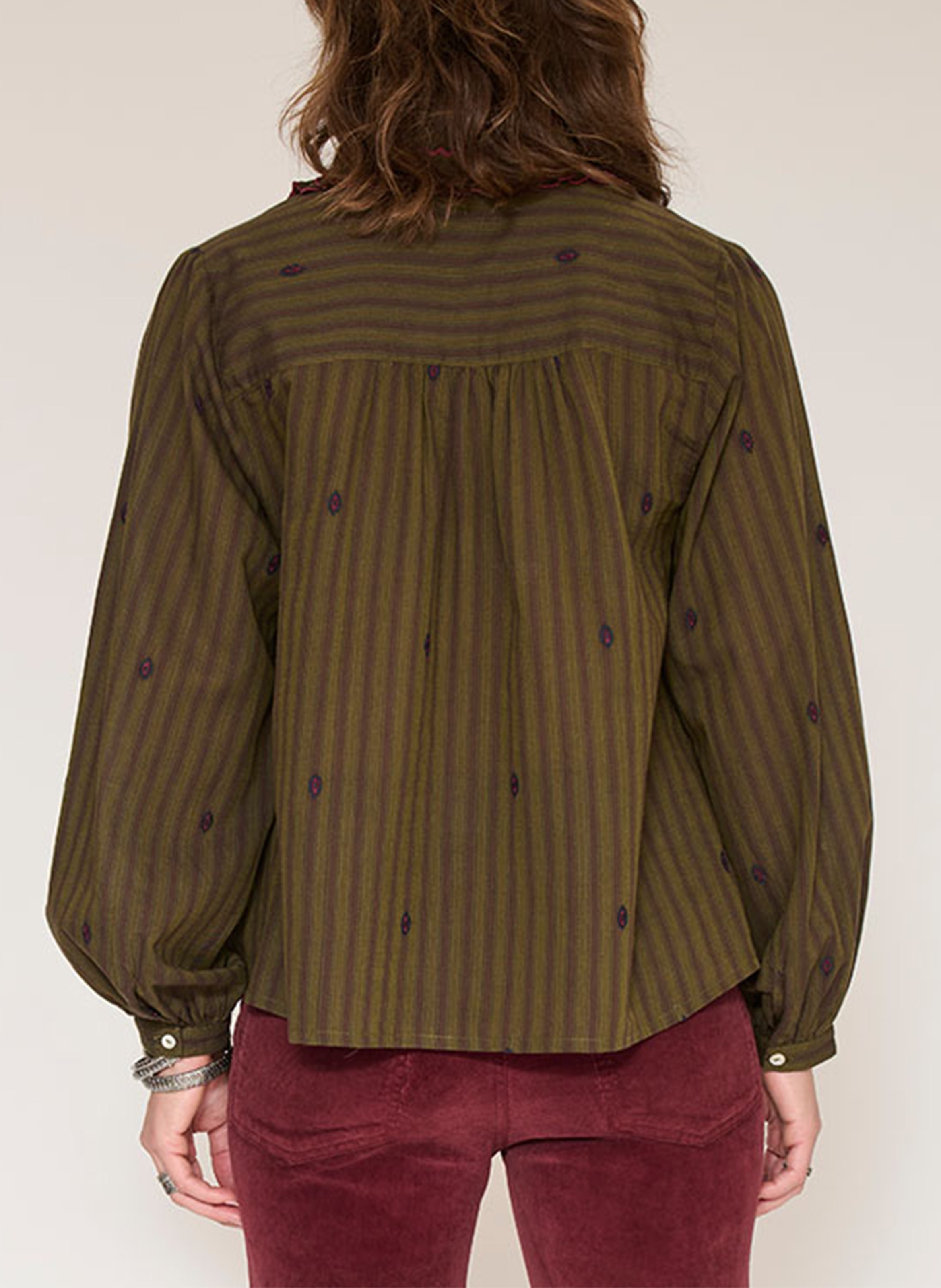 Gerade geschnittene Bluse mit klassischem Streifenmuster aus Baumwolle. MKT Khaki