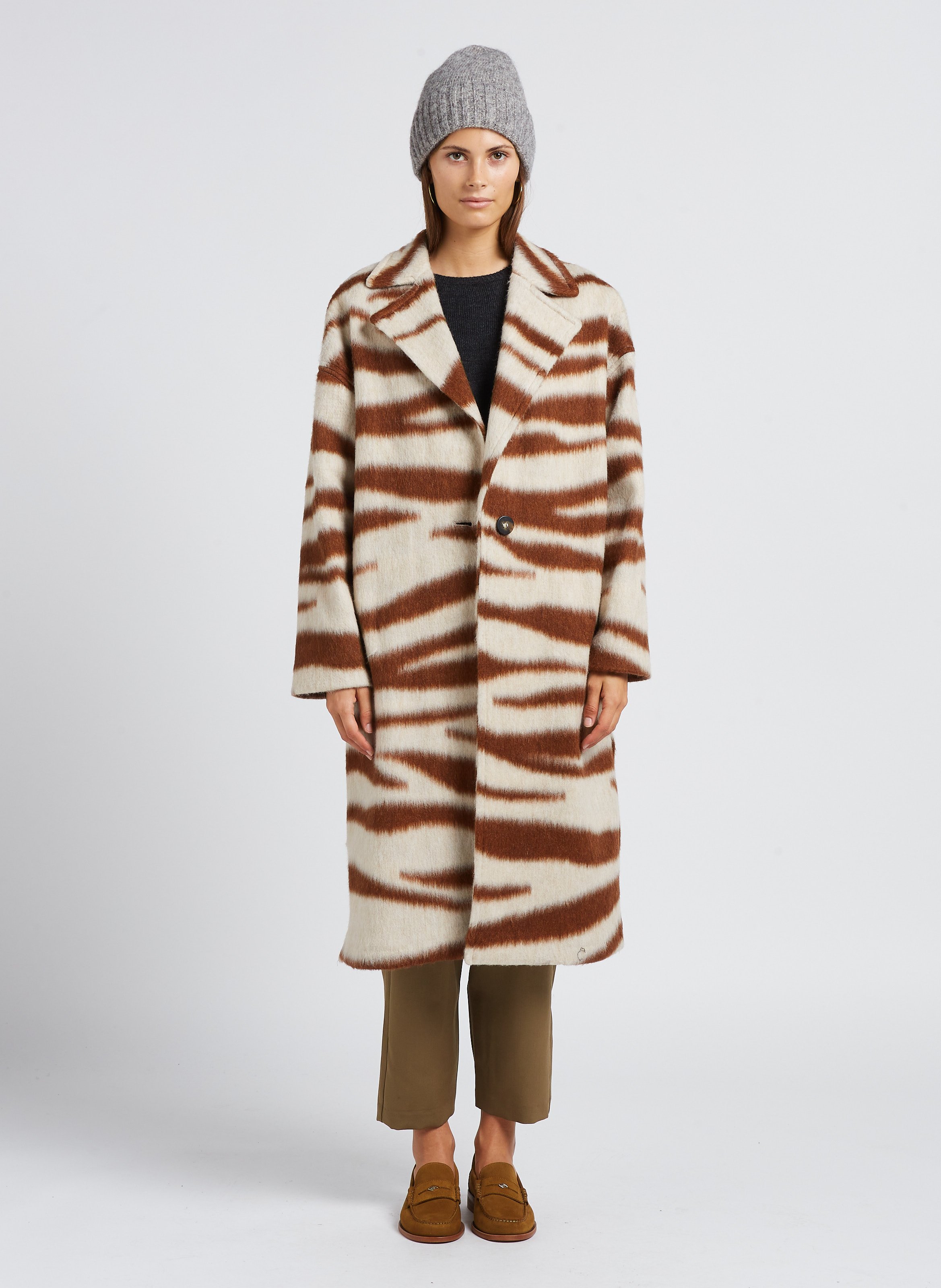 Beige Printed coat with tailored collar