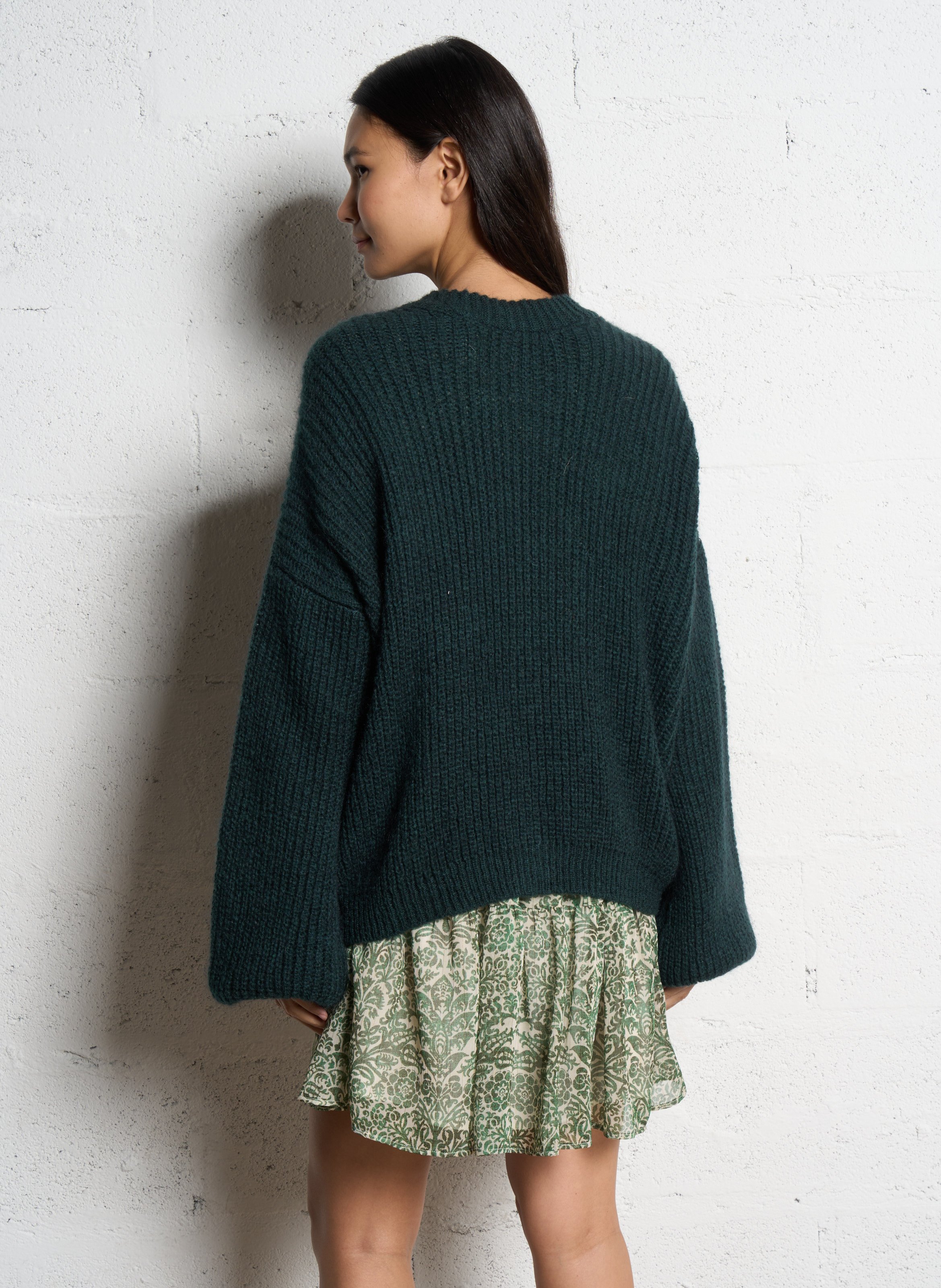 Ruimvallende vest met V-hals en knoopsluiting ONE STEP Groen