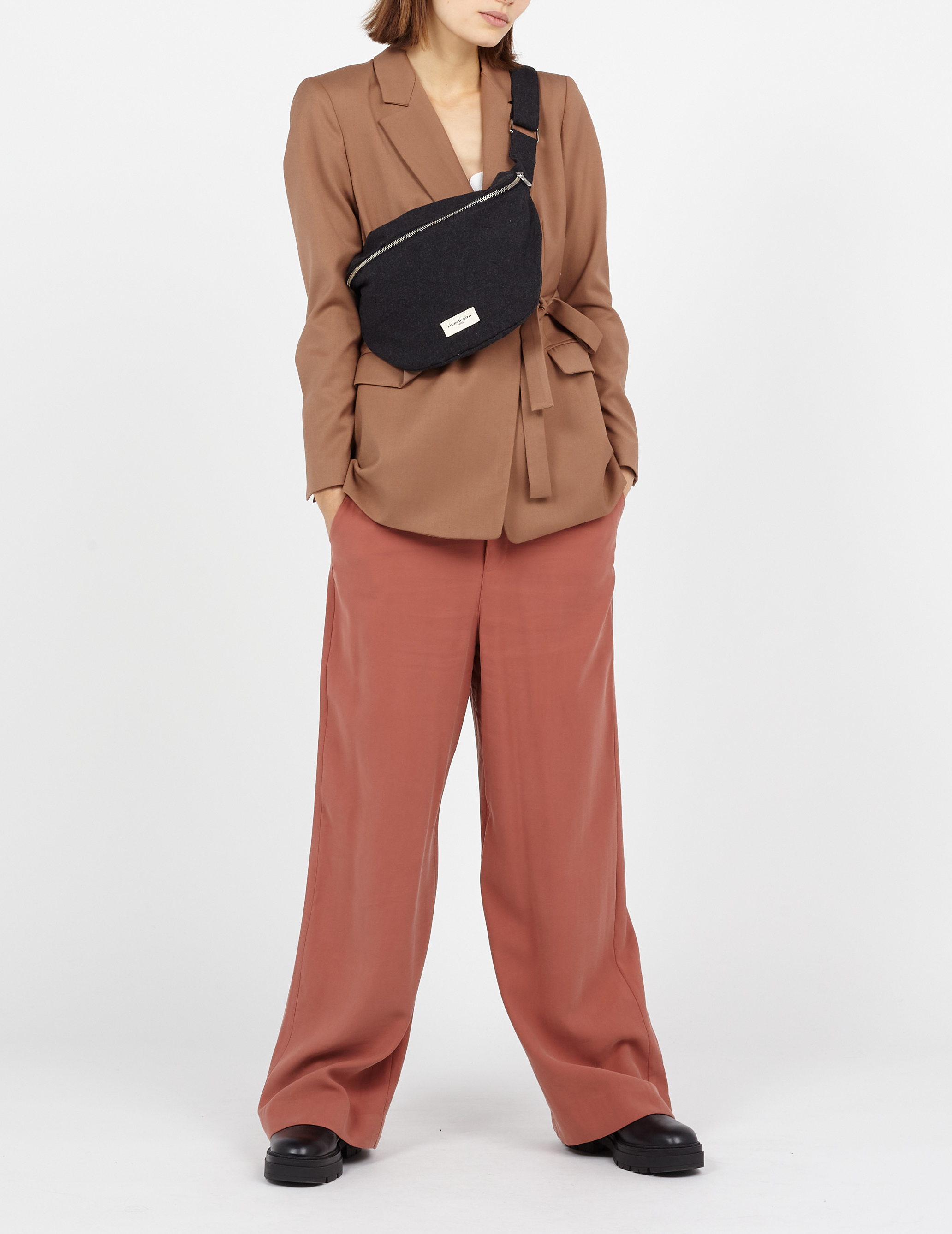 Sac banane en coton recyclé imprimé RIVEDROITE PARIS Noir