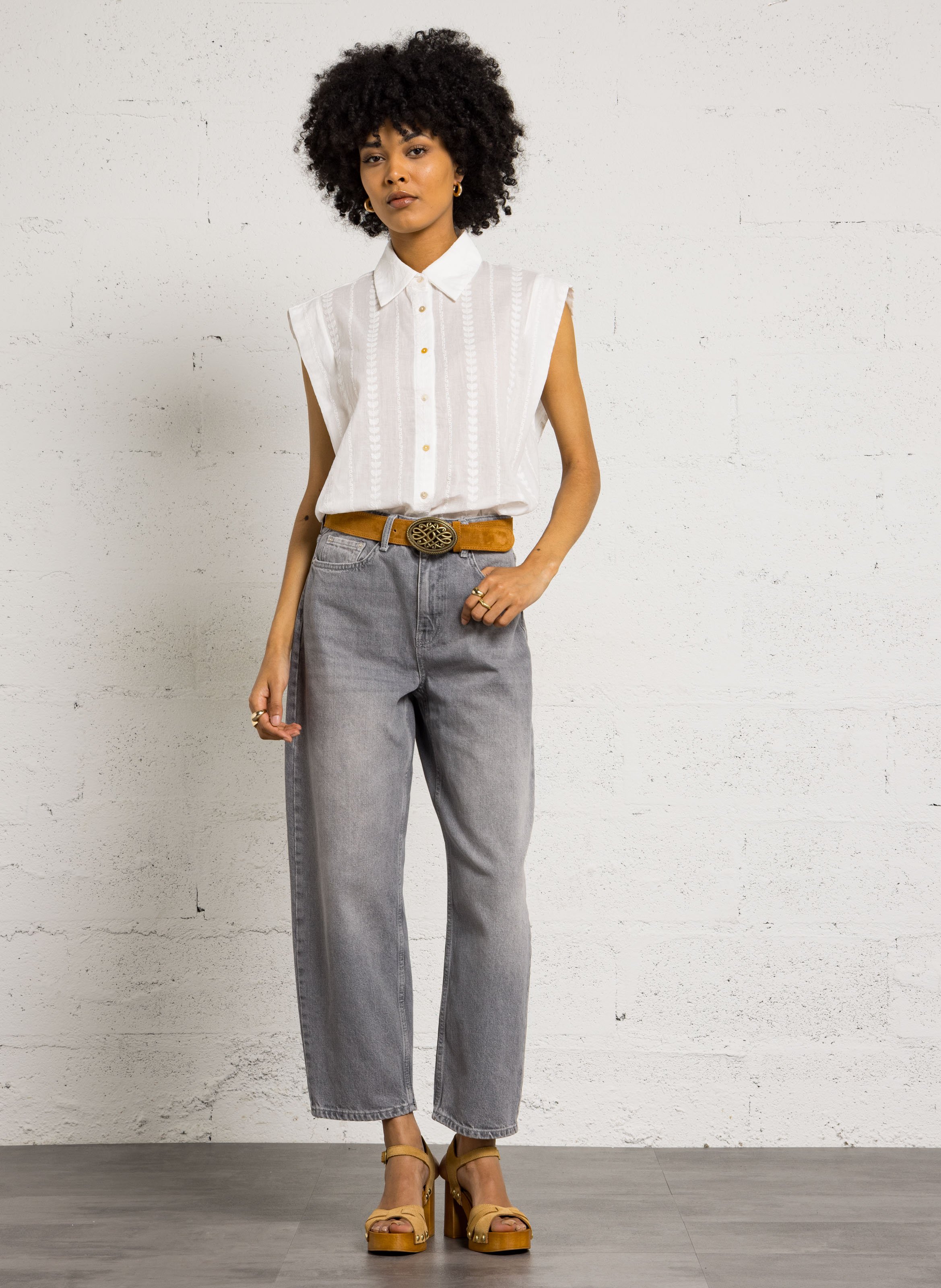 Chemise oversize col classique en coton brodé THE KORNER Blanc