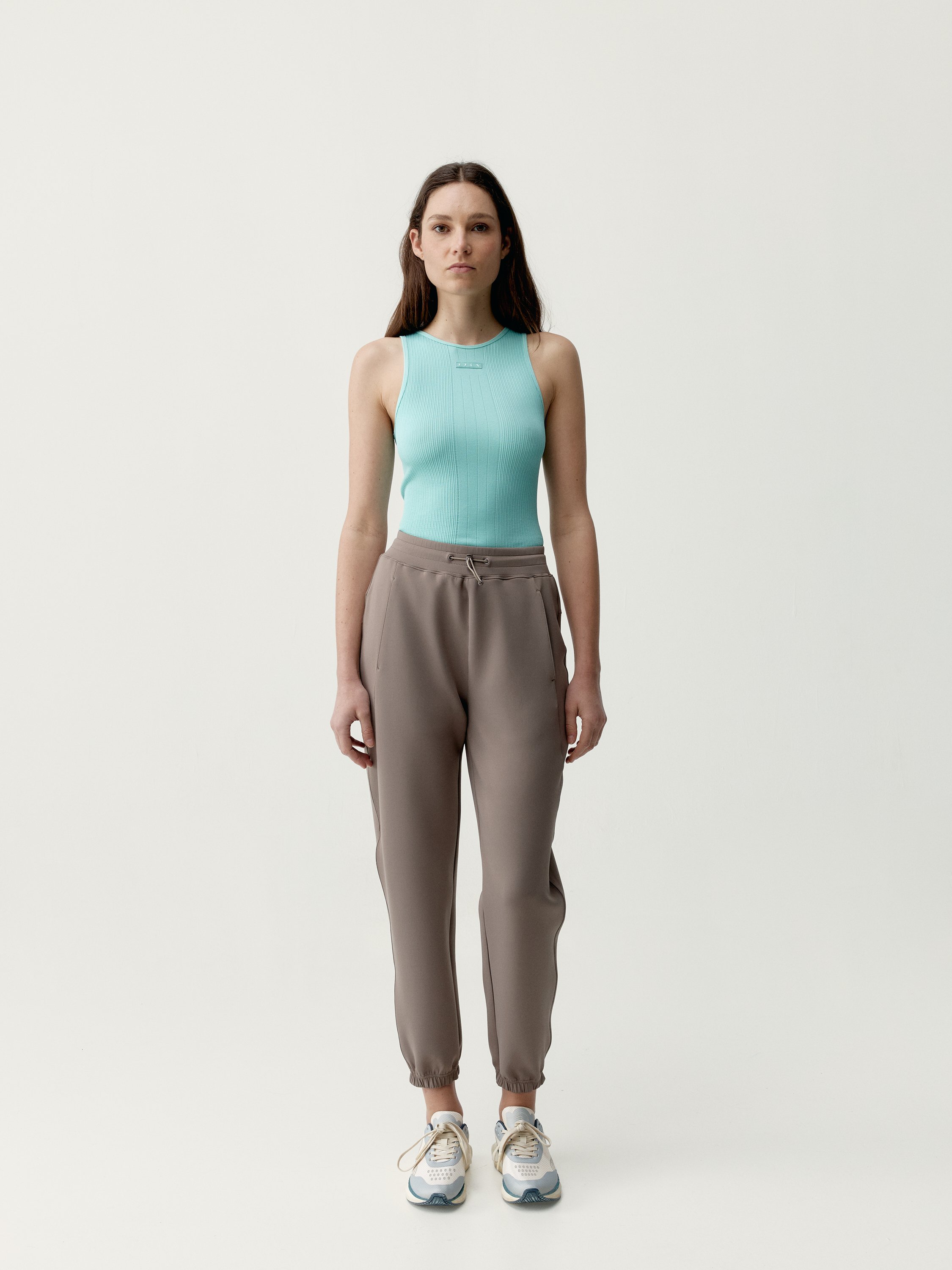 Seamless sleeveless sports t-shirt BORN Green
