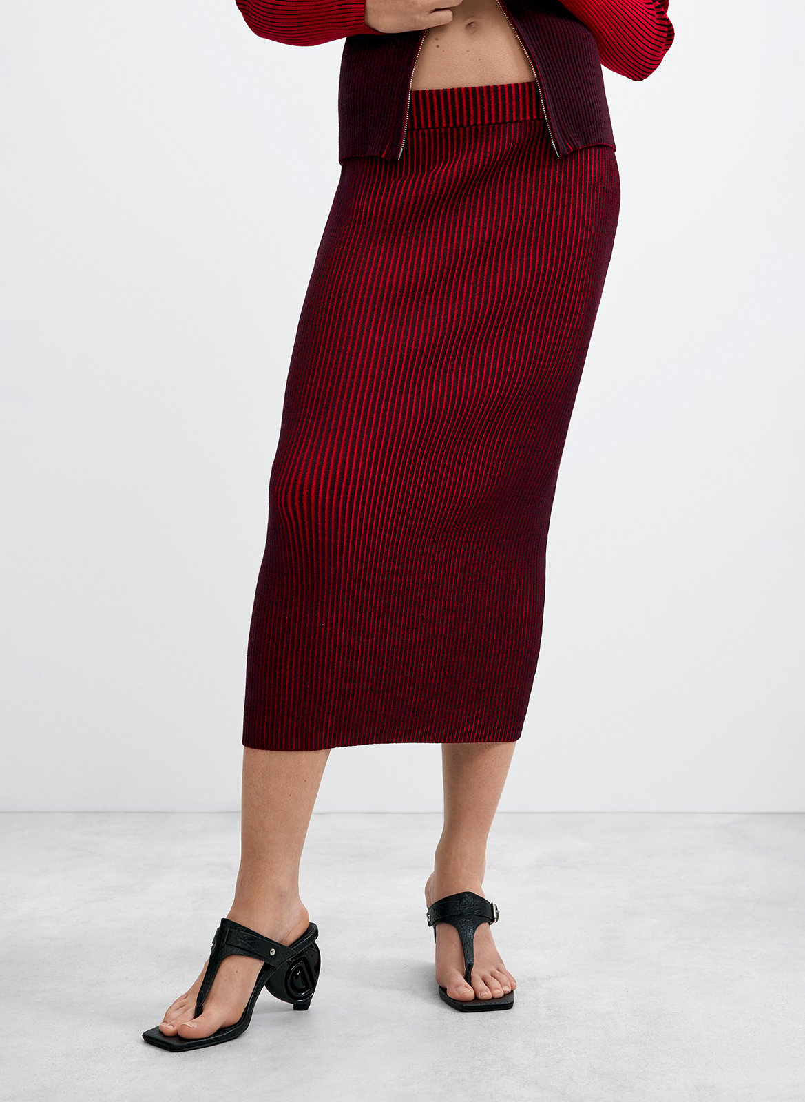 Aansluitende, halflange rok DESIGUAL Rood