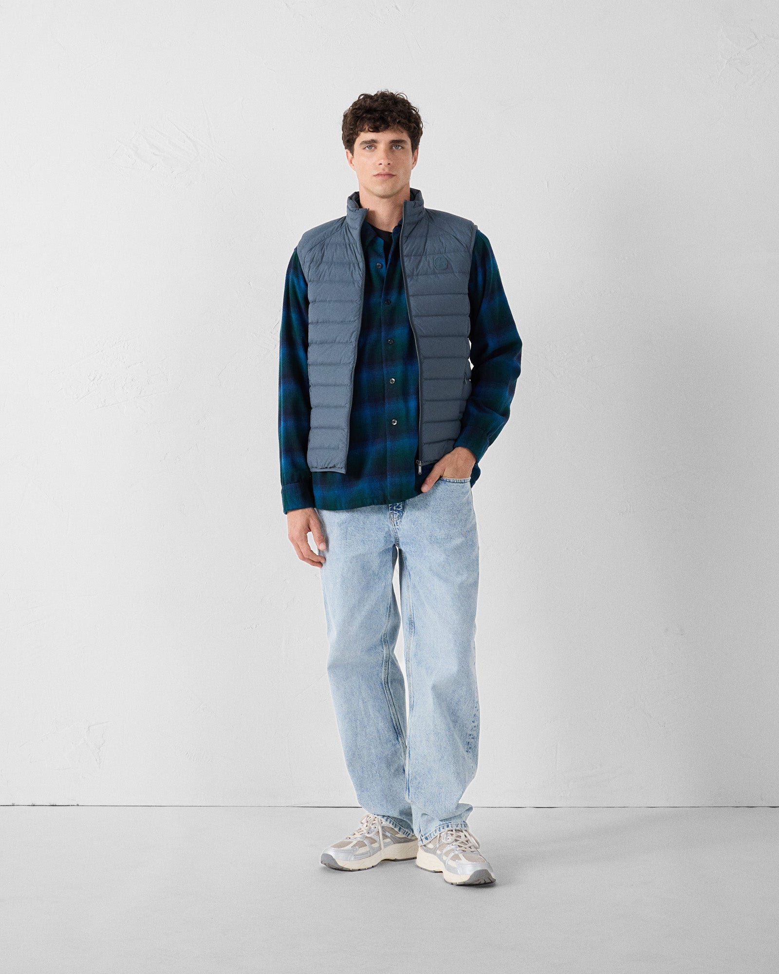 Stretch sleeveless puffer jacket Arafo JOTT Blue