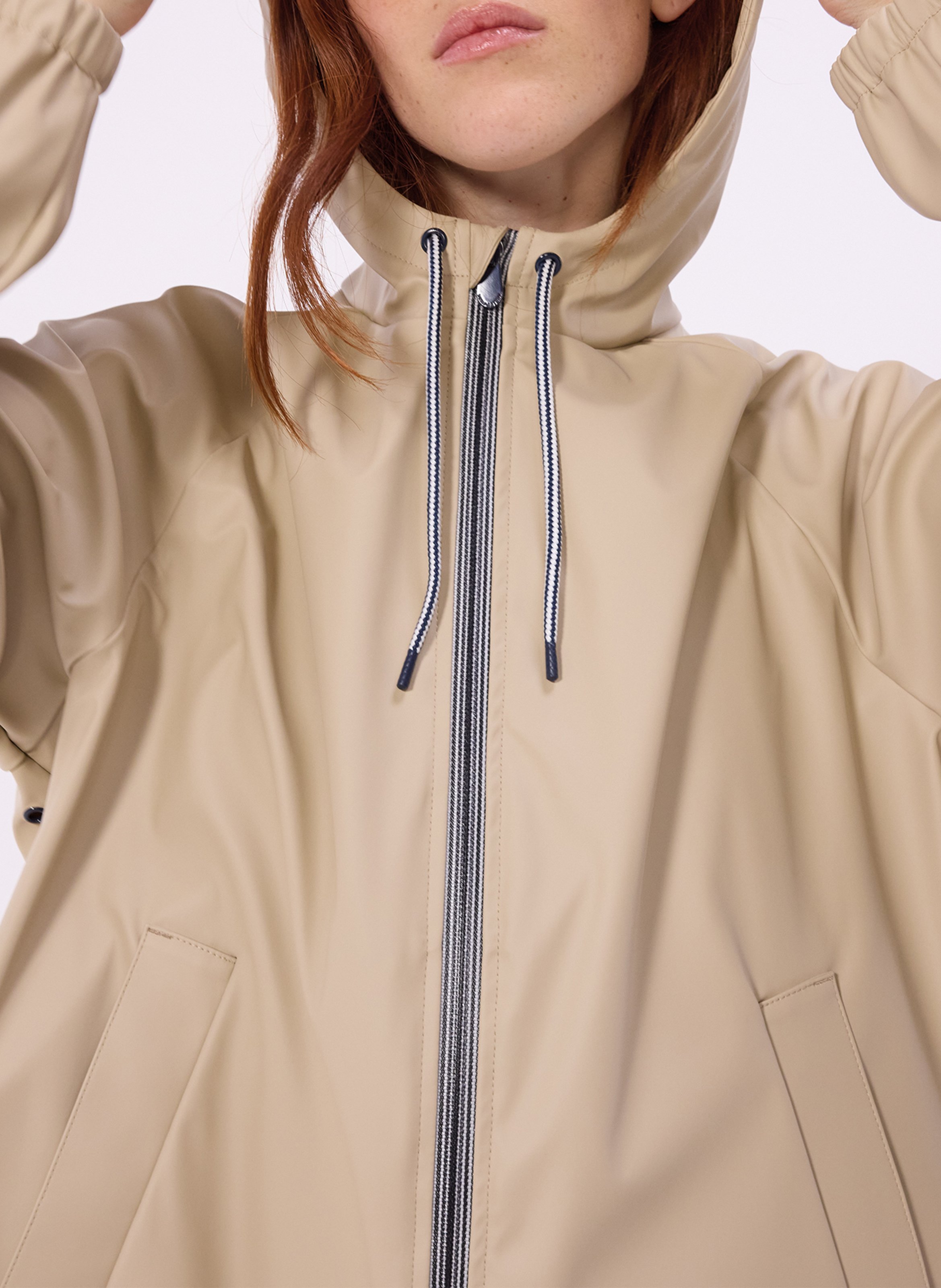 Windjack met ritssluiting en capuchon in effen kleur PETIT BATEAU Beige