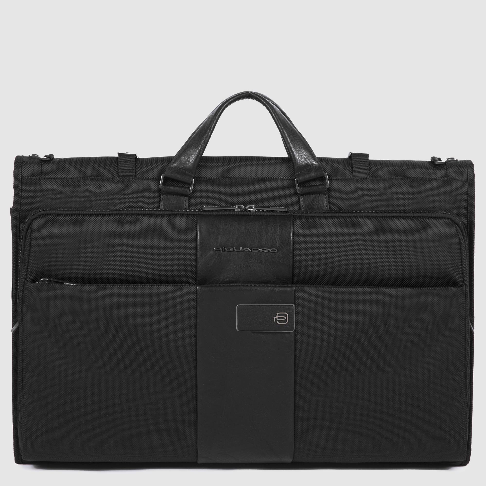 Travel garment bag to hang in recycled fabric PIQUADRO Black