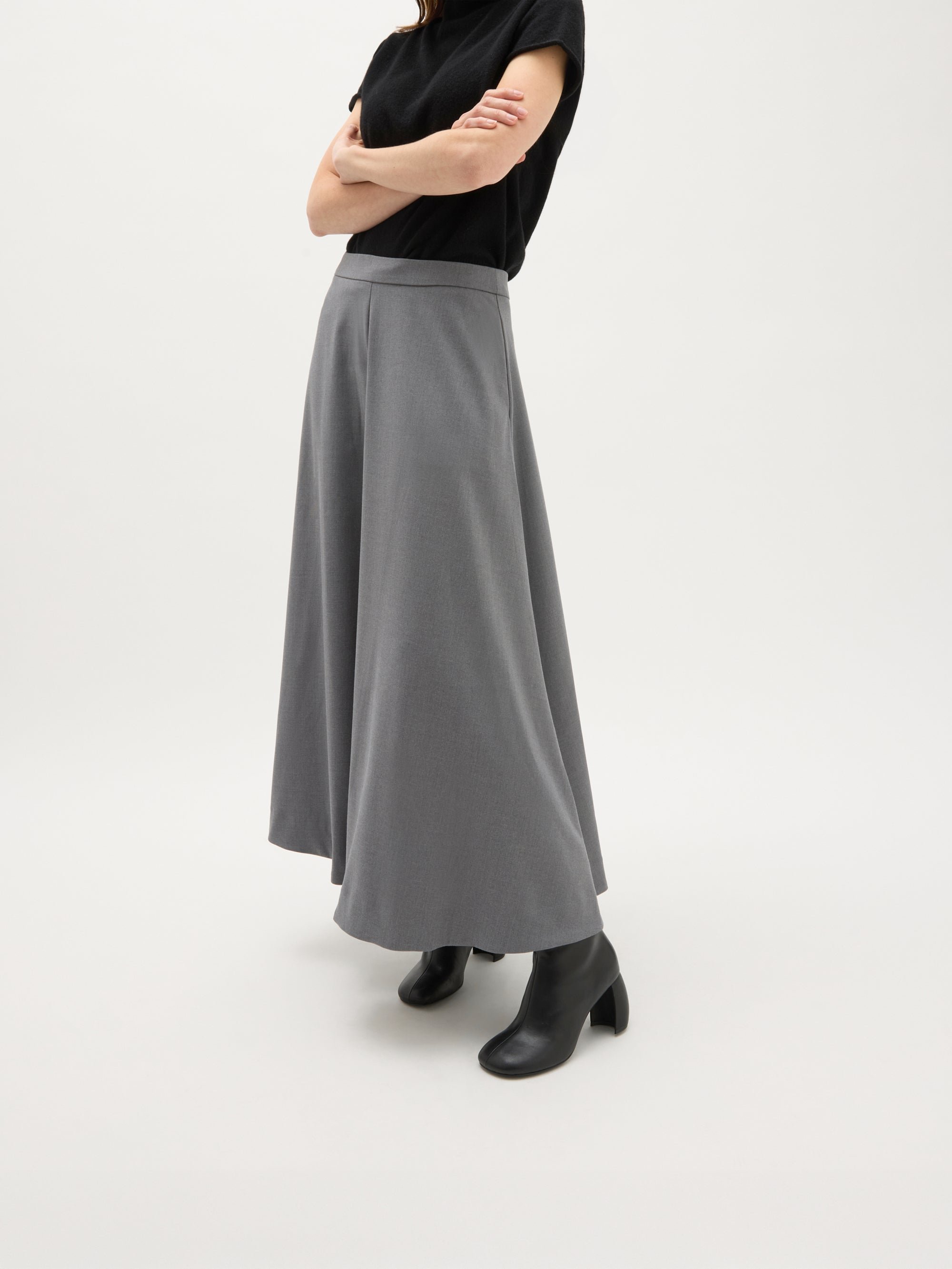 Half Moon Heel Booties | Black VANESSA WU Women