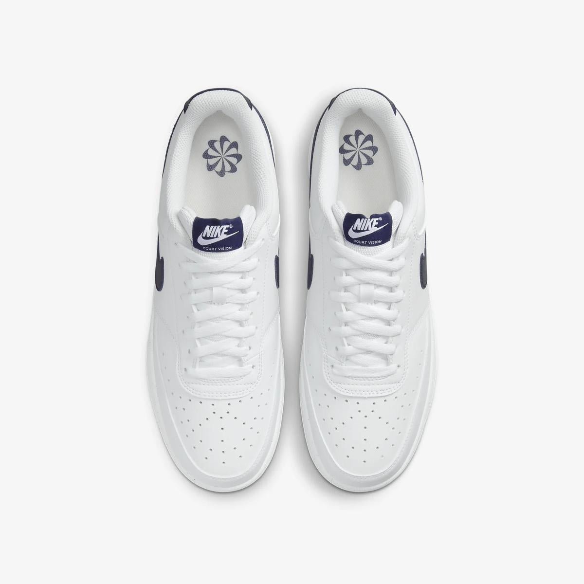 Low-top trainers NIKE White