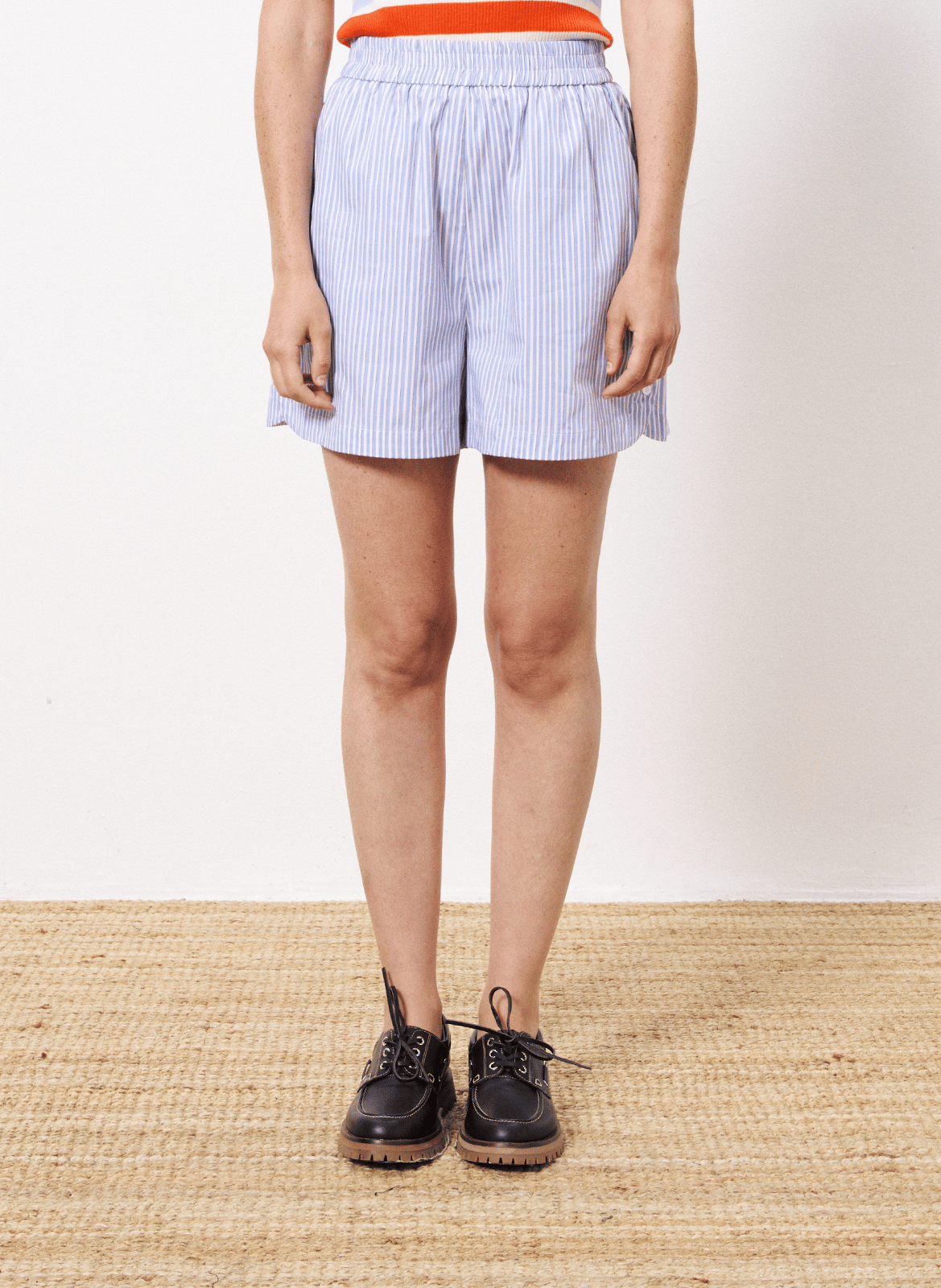 Short Kaki Matelassé Femme - Toile Lyocell, Broderies Décoratives, Taille élastique