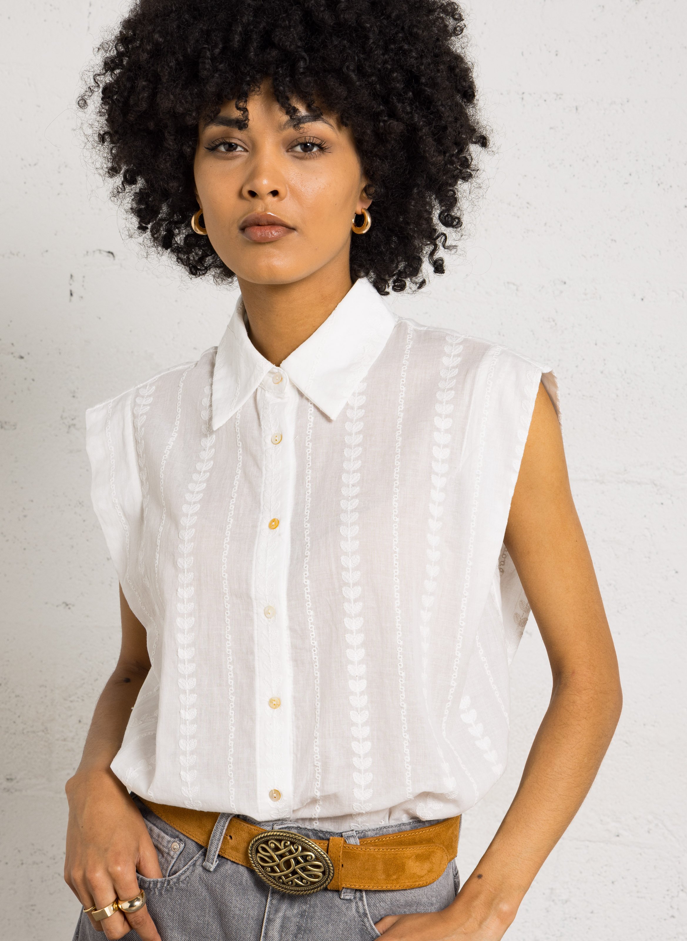 Chemise oversize col classique en coton brodé THE KORNER Blanc