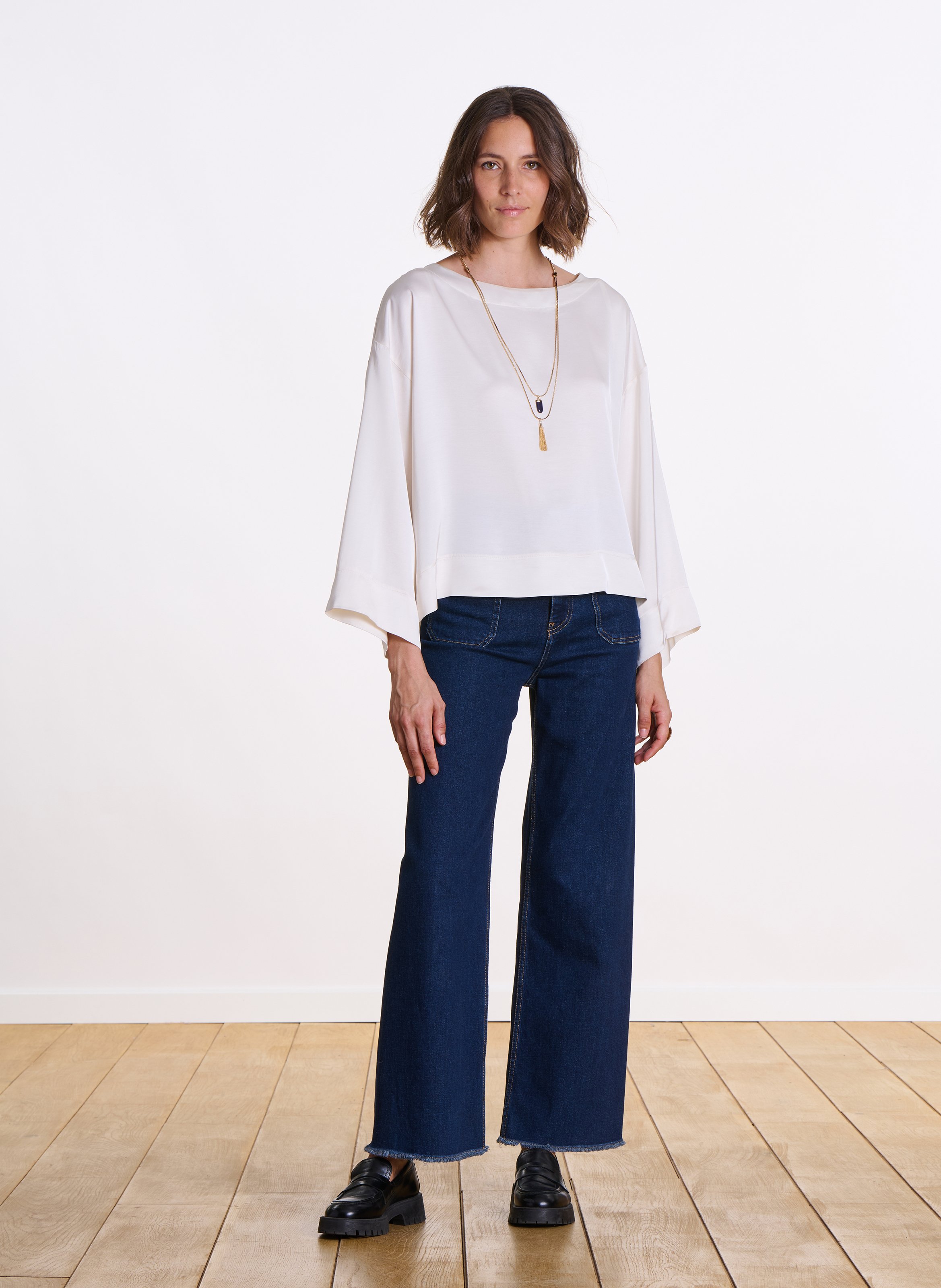 Loose fit boat neck satin top LA FEE MARABOUTEE