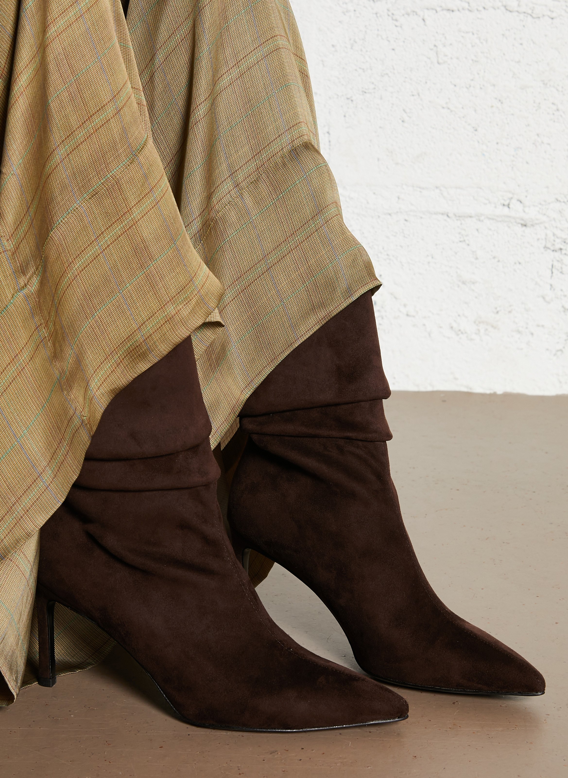 Bottines à talons en cuir velours MI/MAI Marron