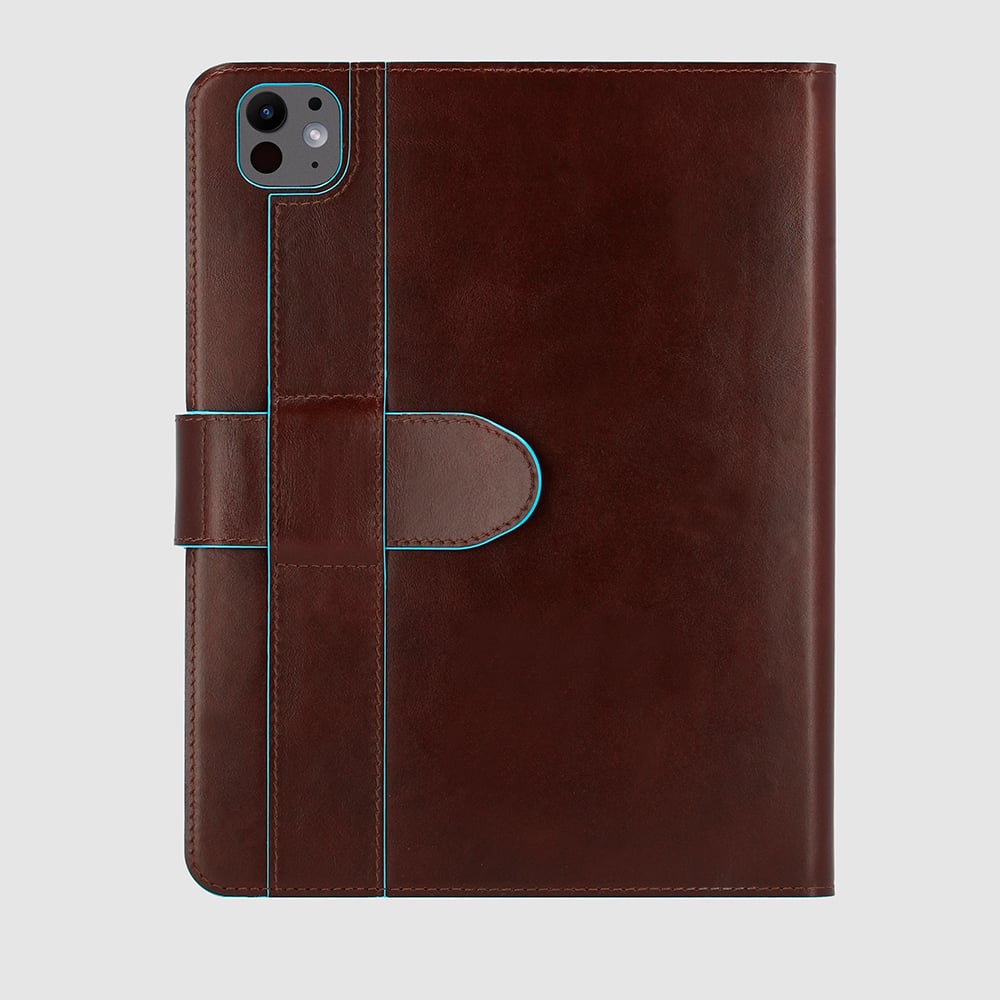 Leather case for iPad® Pro 13’’ with pen holder, stand, and automatic sleep/wake function PIQUADRO Brown