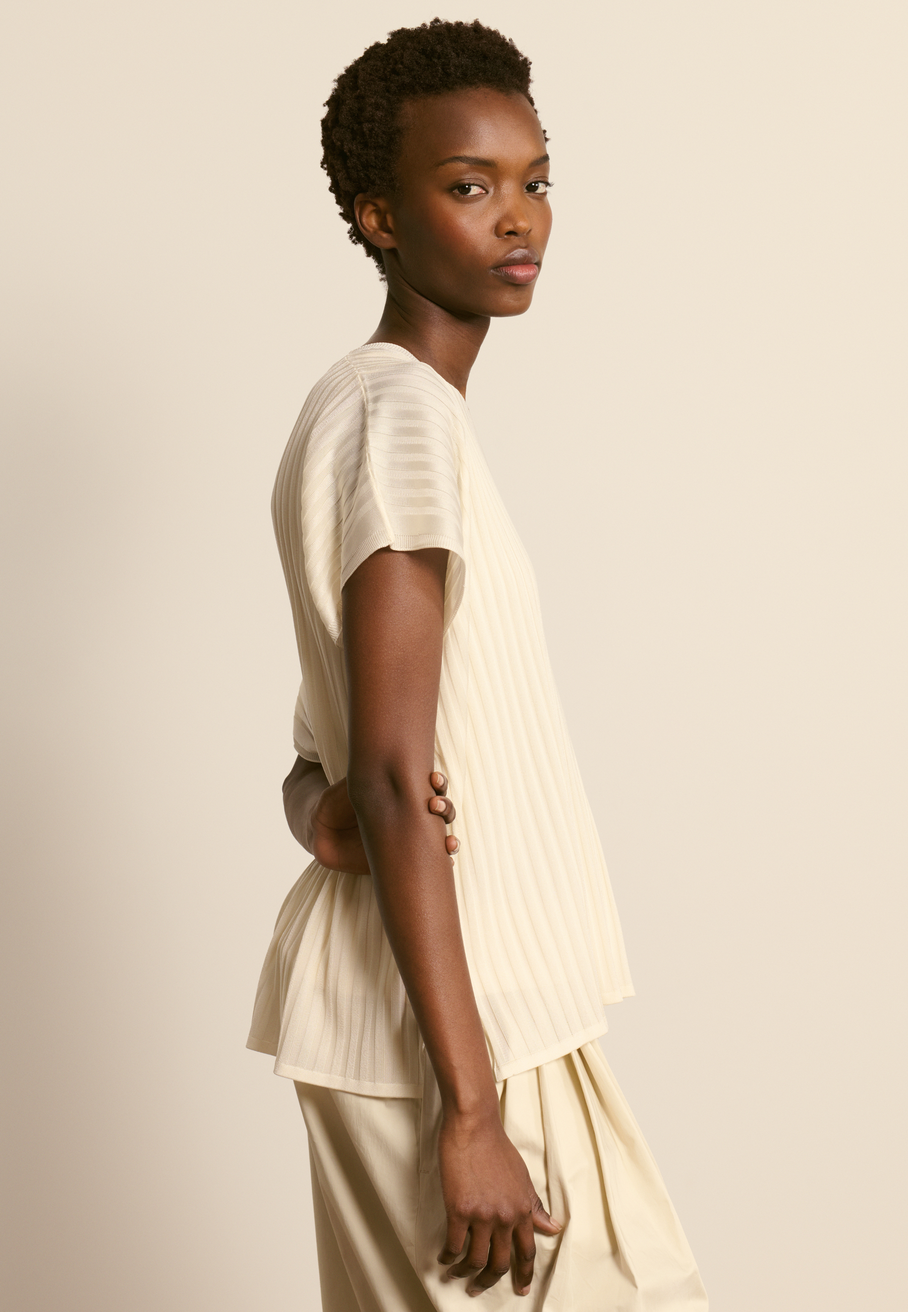 V-neck T-shirt in light yarn MAISON MONTAGUT