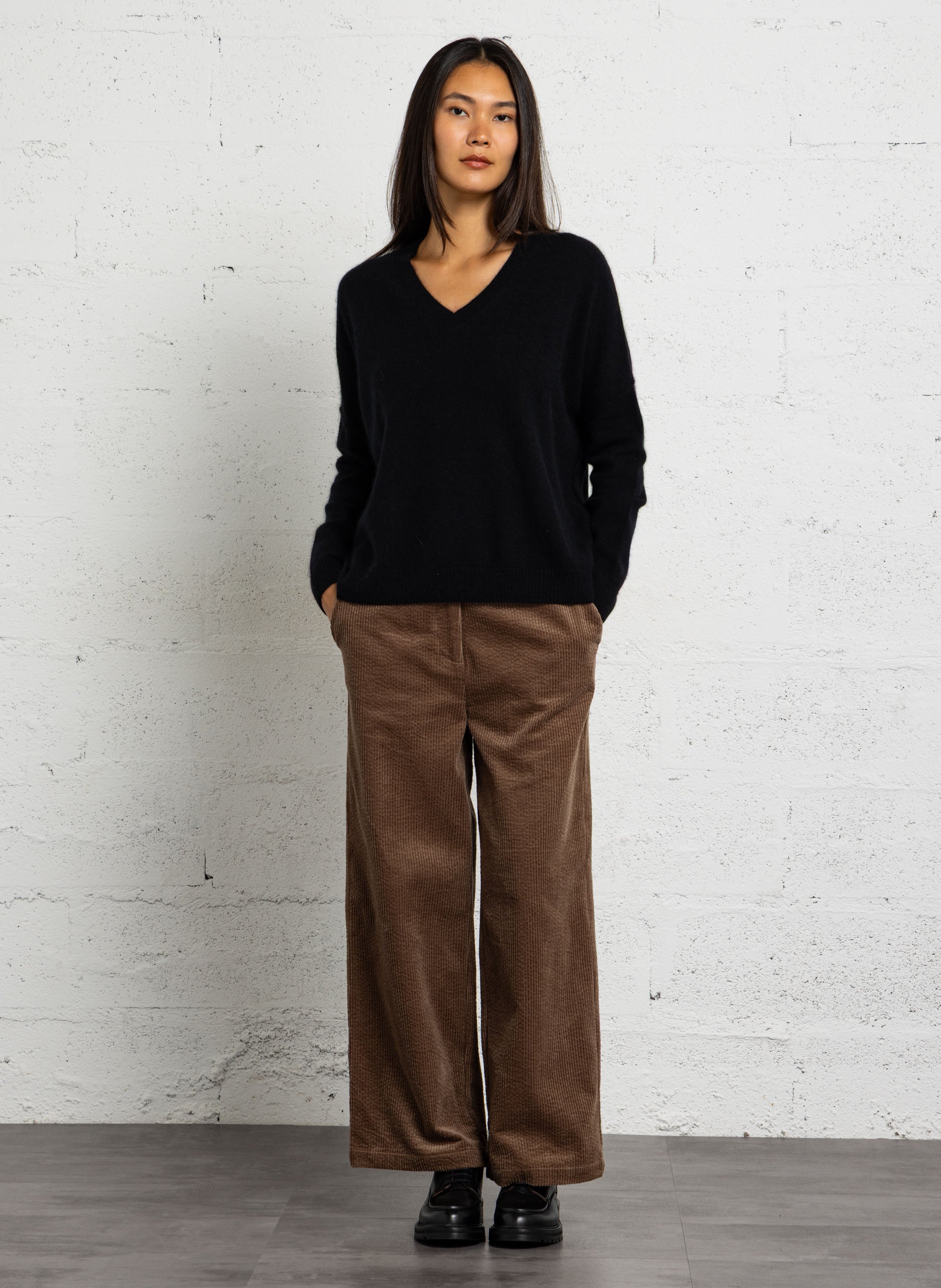 Pantalon en velours côtelé de coton  BELLA JONES Marron