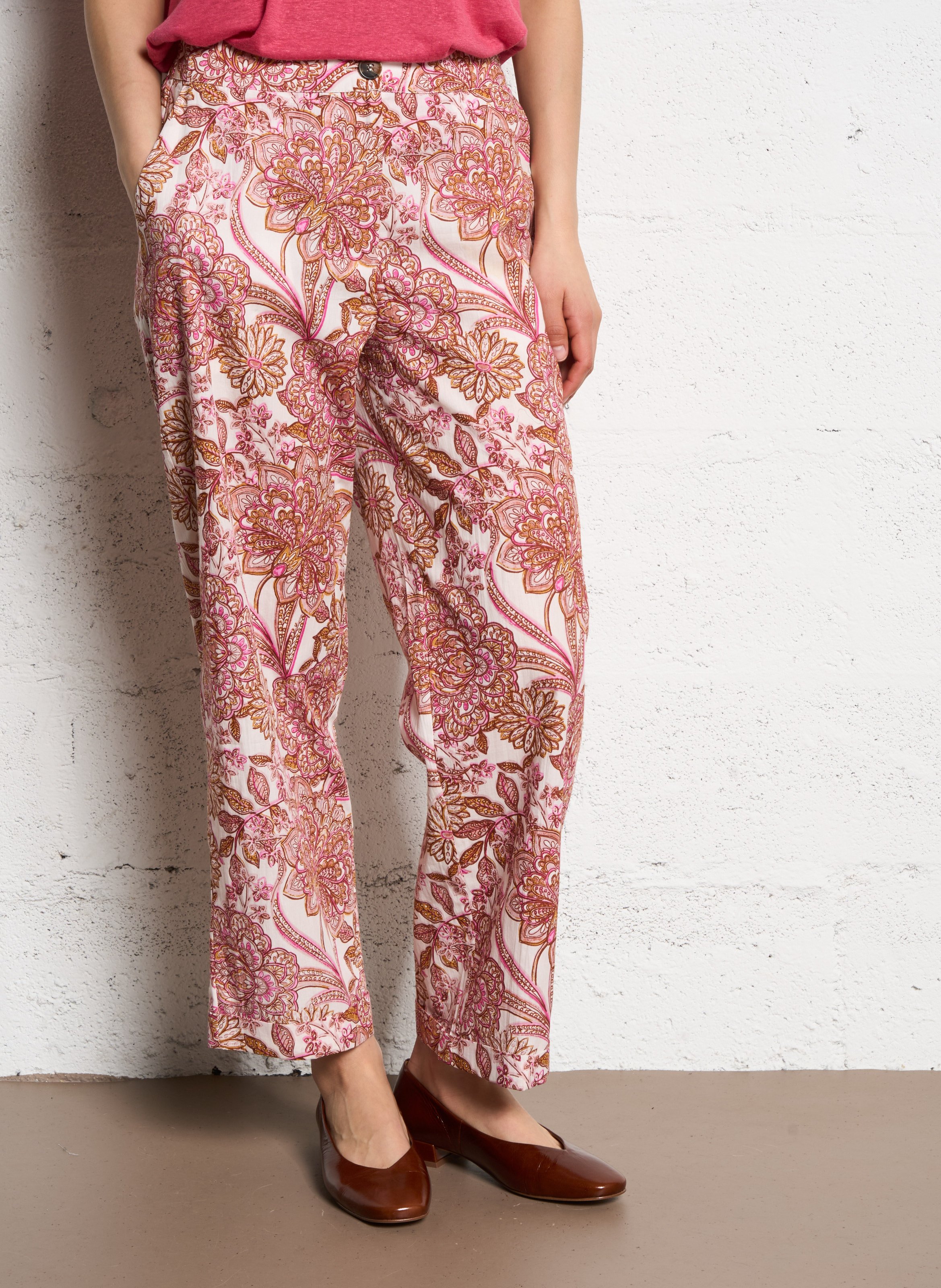 Pantalon carotte à imprimé floral LA PETITE ETOILE Multicolore