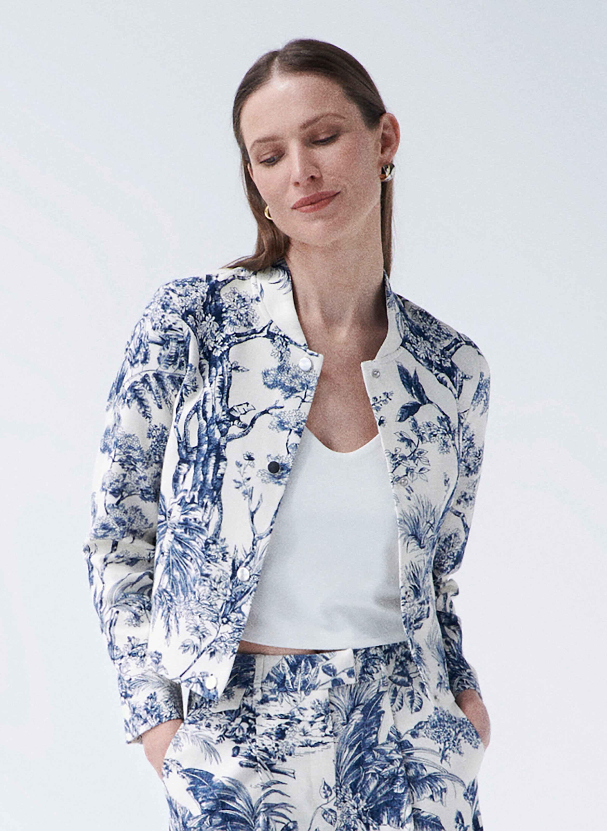 Mandarin collar jacket with botanical print CAROLL Blue