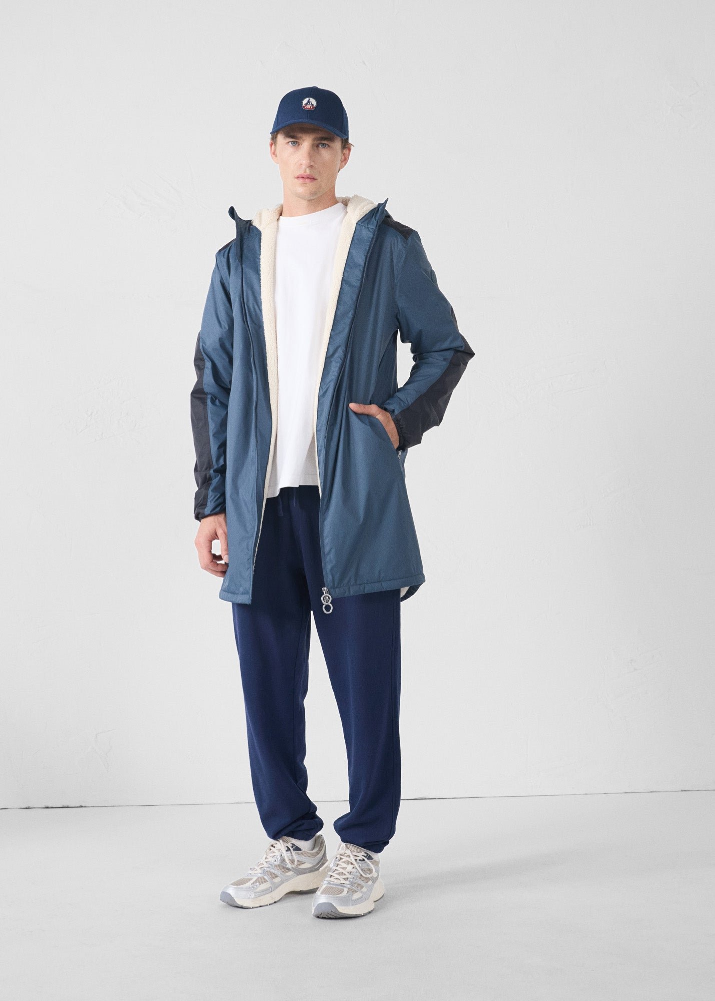 Long bluestone hallin sherpa raincoat JOTT Blue