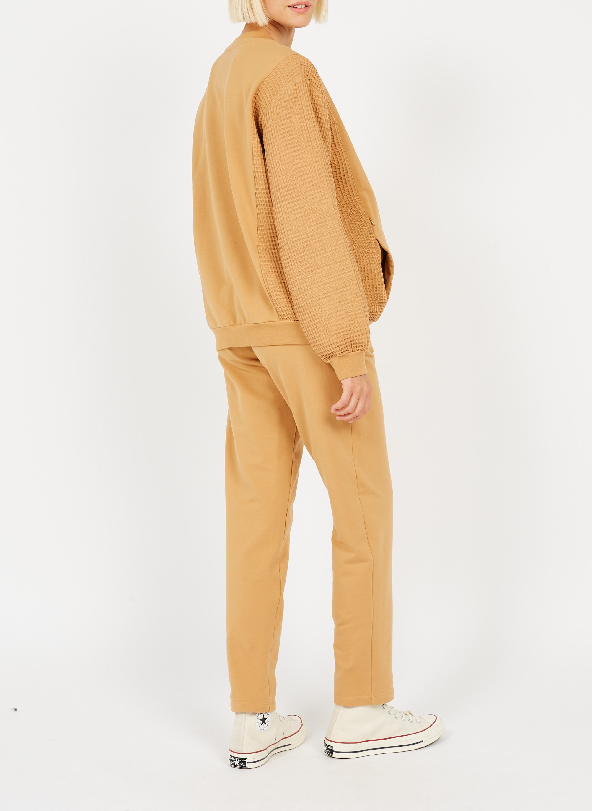 Katoenen zwangerschapstop met lange mouwen POLINA Bruin