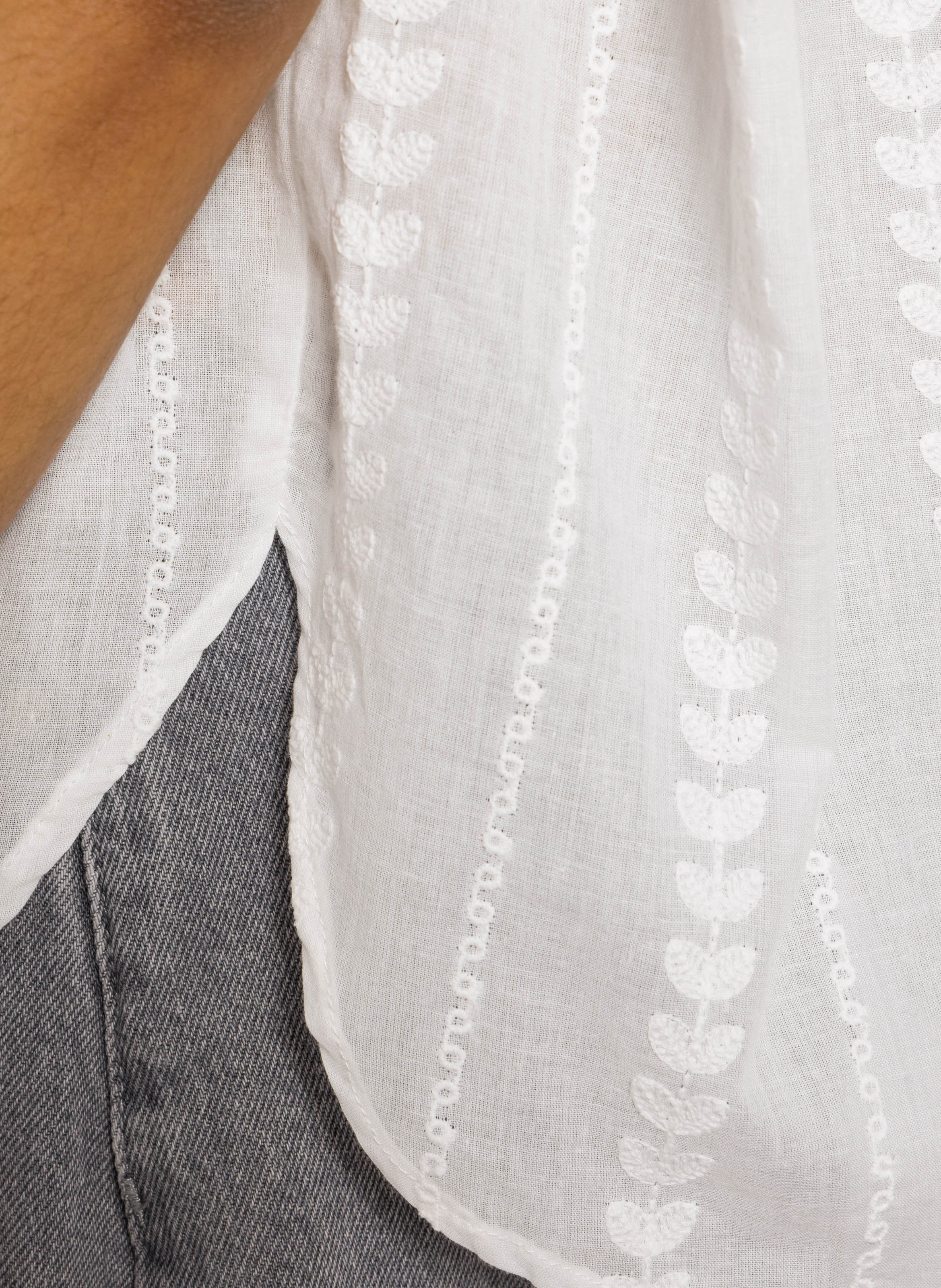 Chemise oversize col classique en coton brodé THE KORNER Blanc