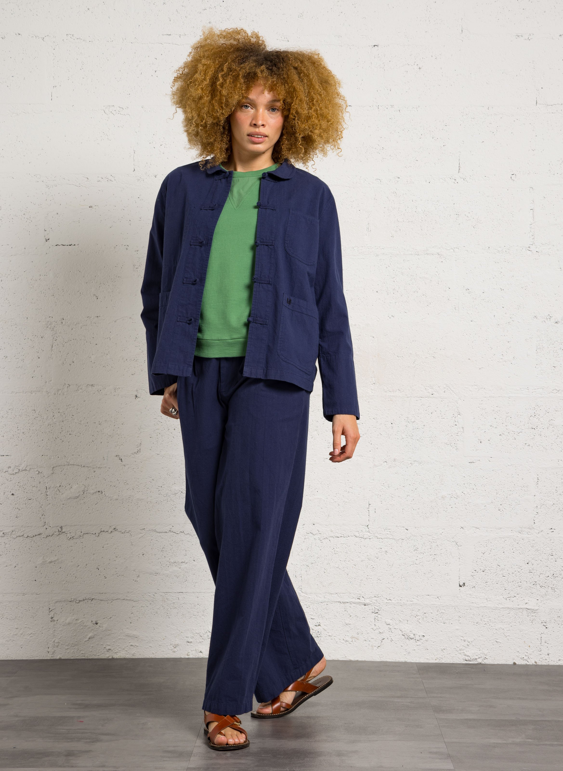 Veste droite col classique en coton bio LEON & HARPER Bleu