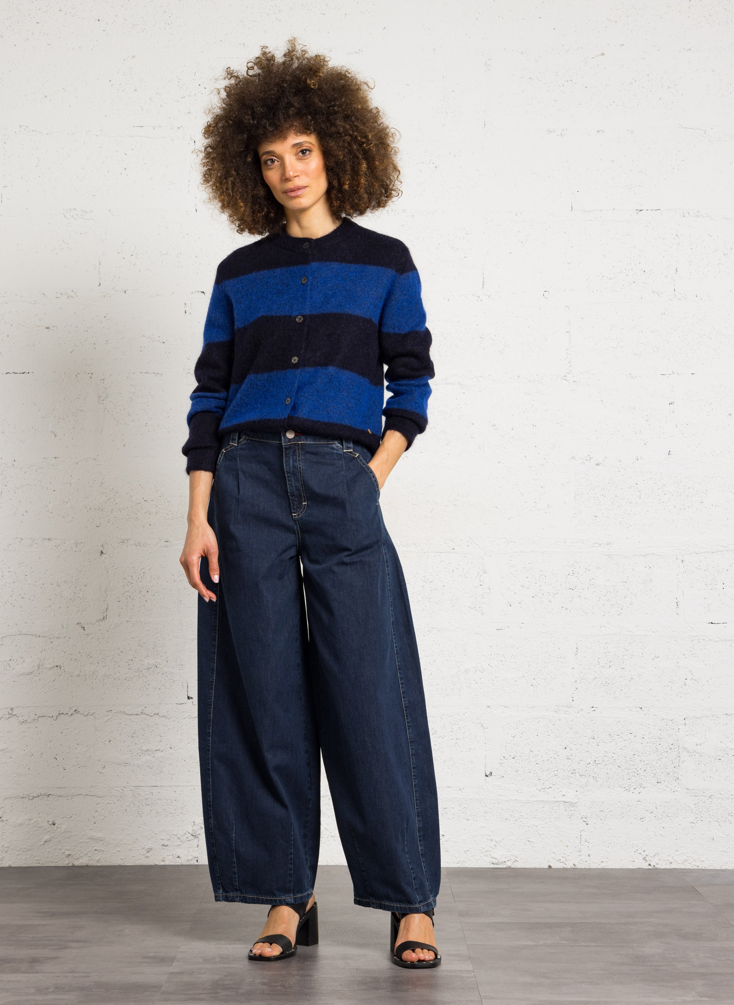 Straight round neck striped wool blend vest DES PETITS HAUTS Blue