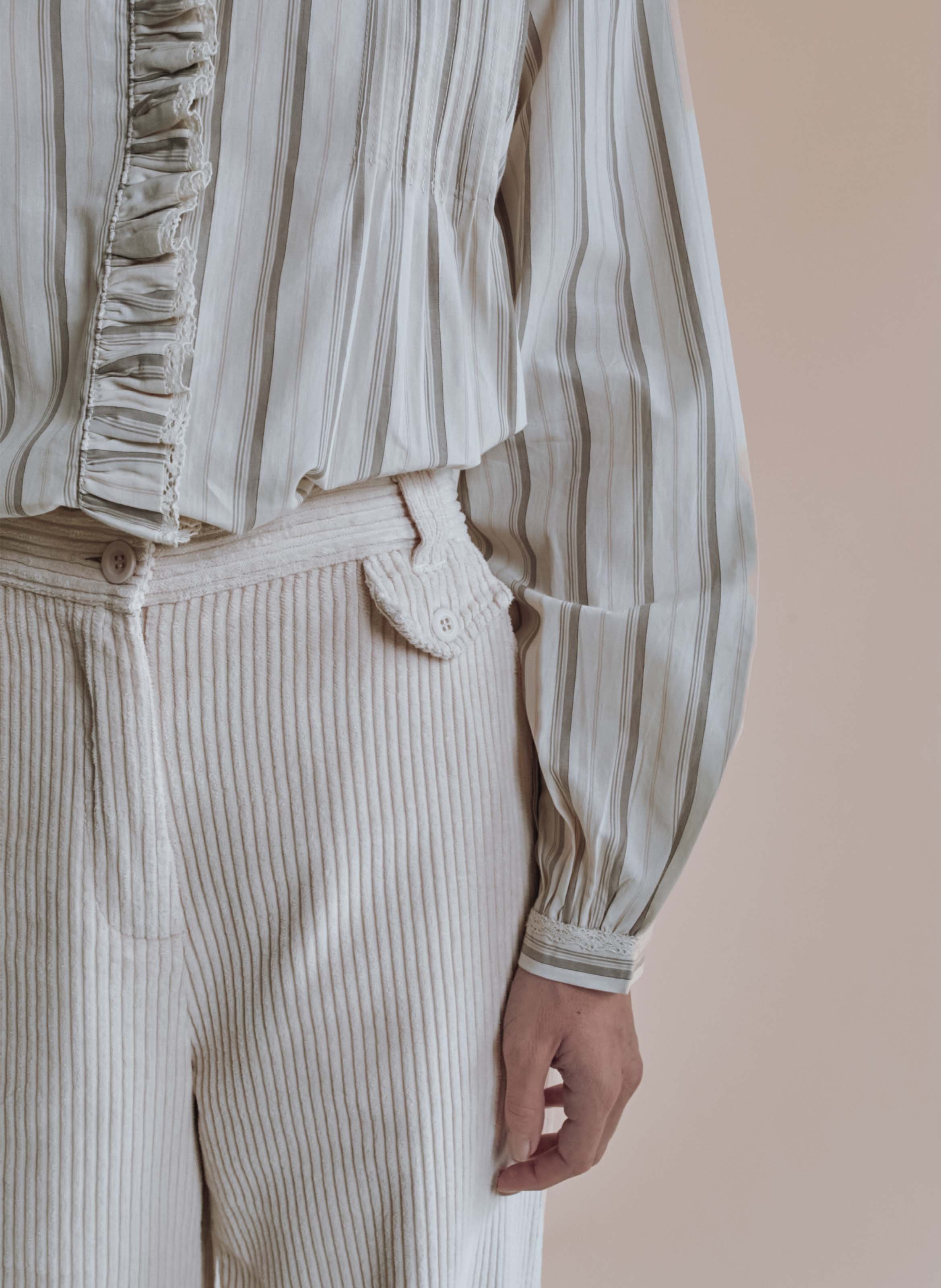 Baumwollbluse mit Rundhalskragen EMILE ET IDA Beige