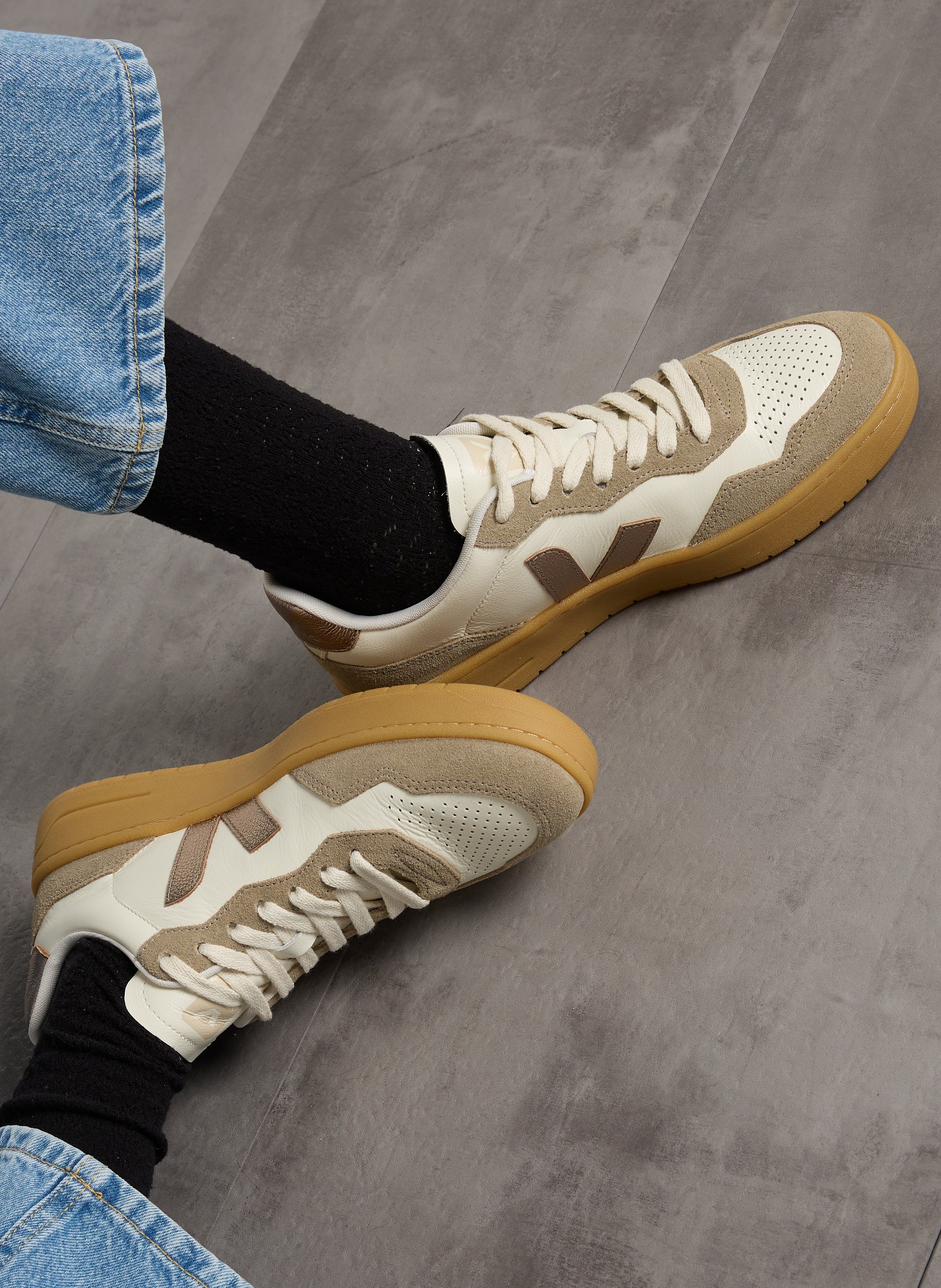 Niedrige Ledersneaker VEJA Golden