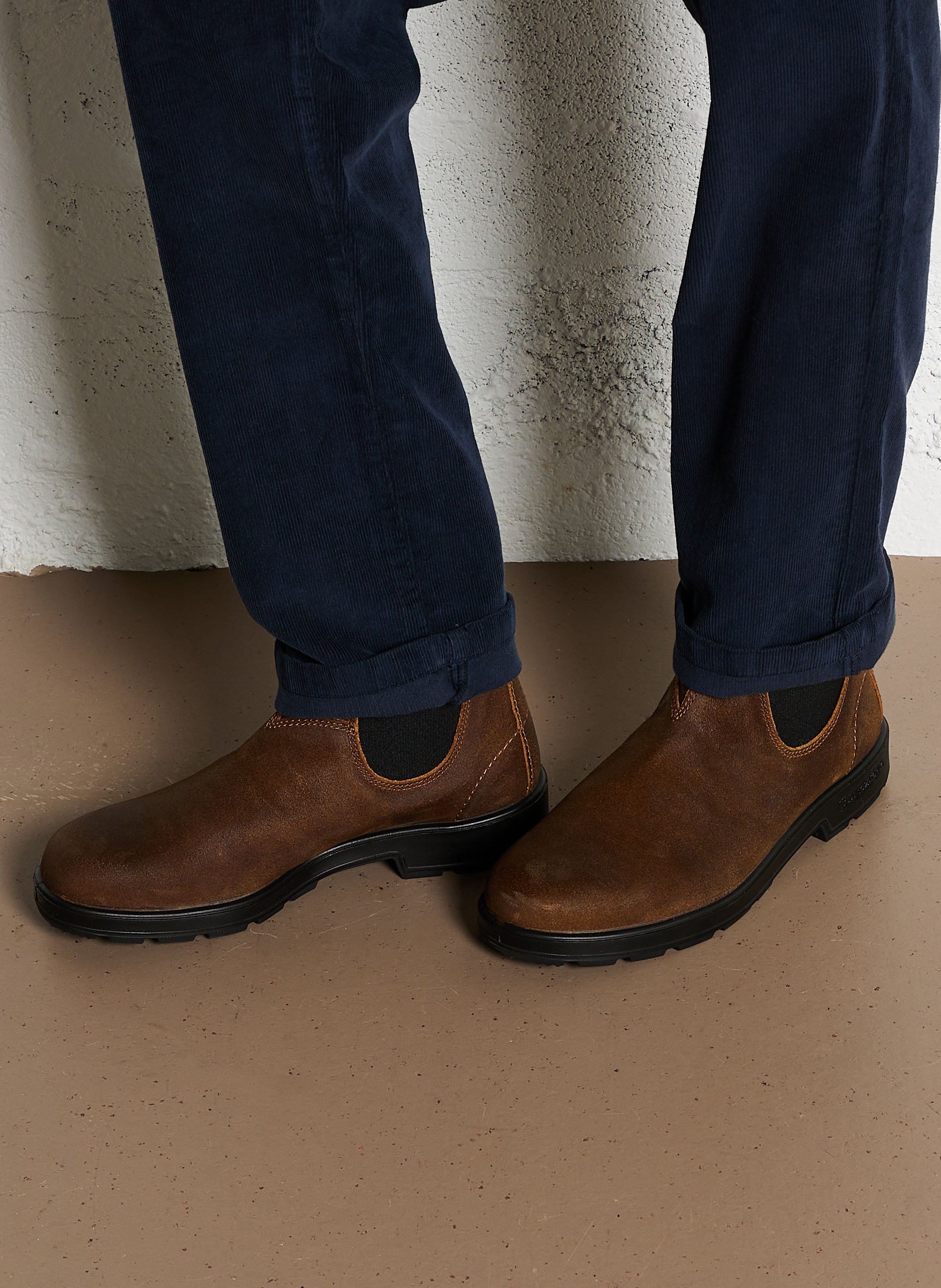 Boots aus Veloursleder Braun