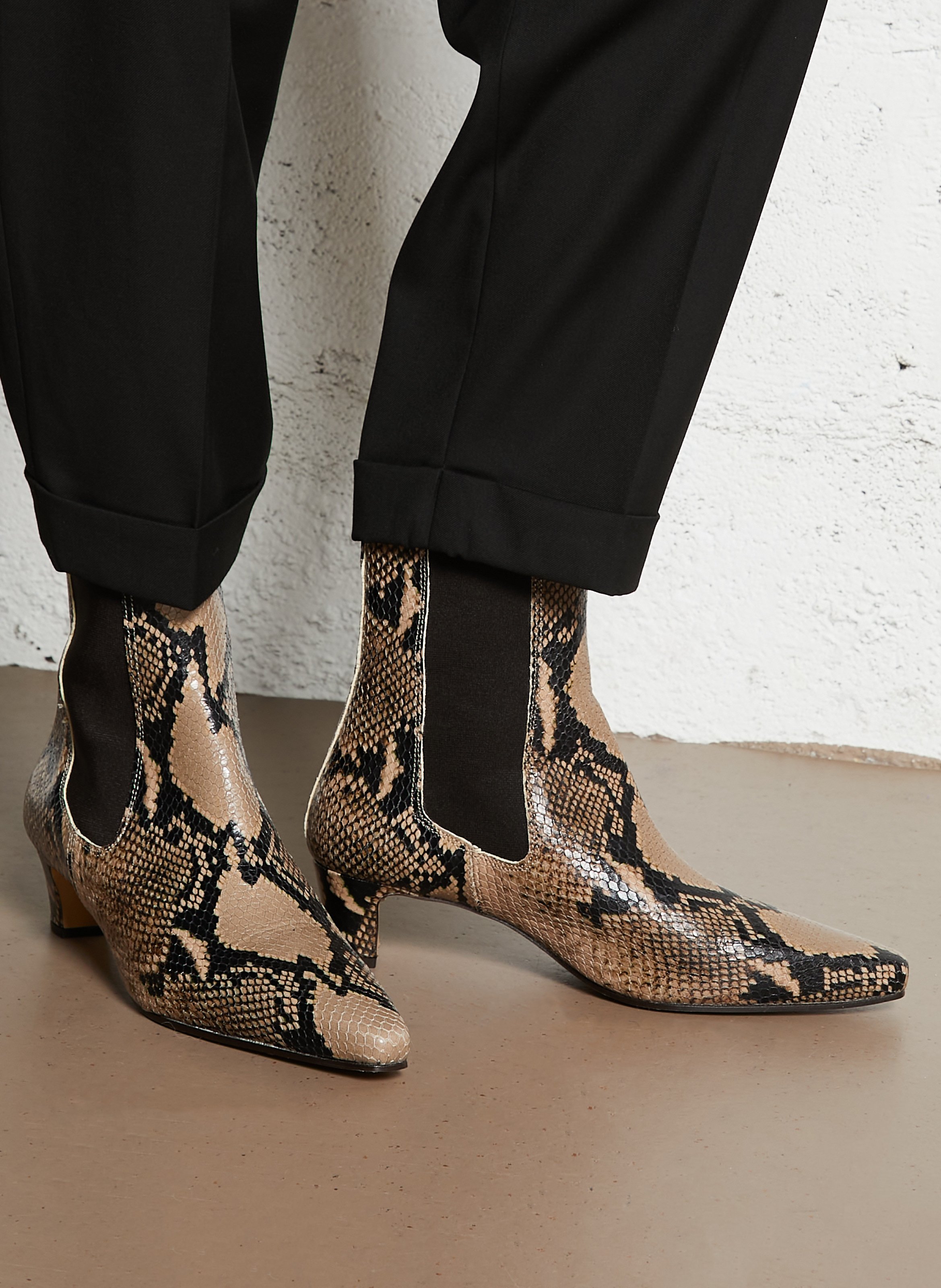 Leren laarzen met hak en slangenmotief RIVECOUR Bruin