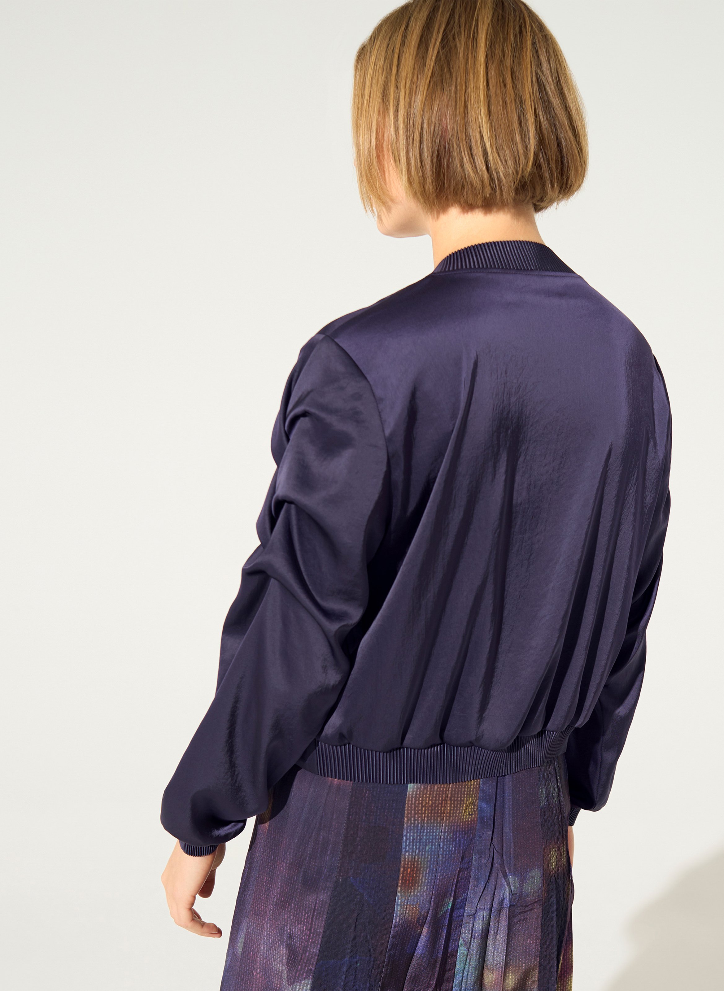 Short satin jacket with long sleeves COTELAC Purple