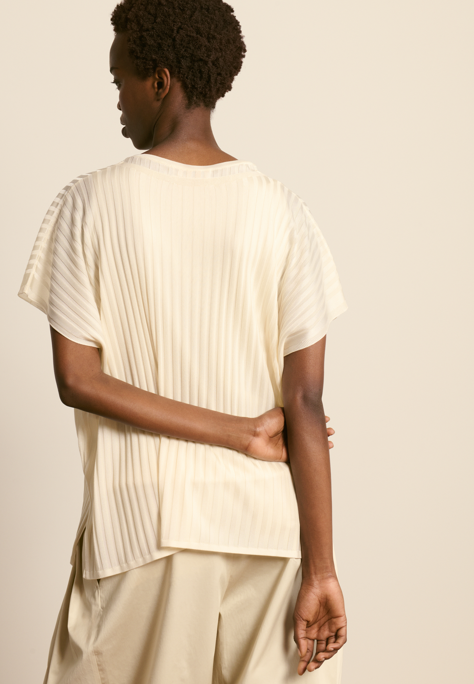 V-neck T-shirt in light yarn White