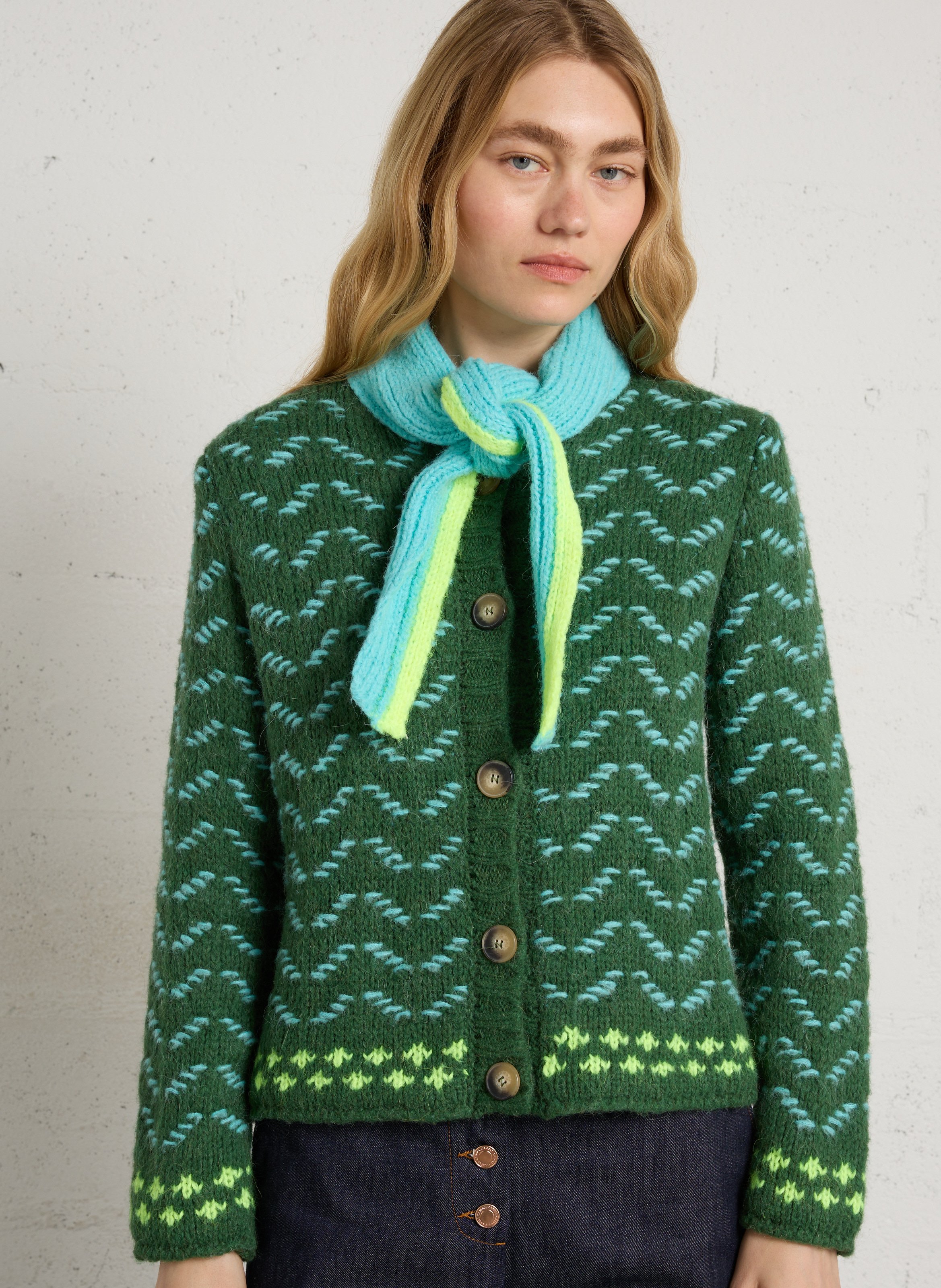 Gerader Cardigan mit Bindkragen DR BLOOM Grun