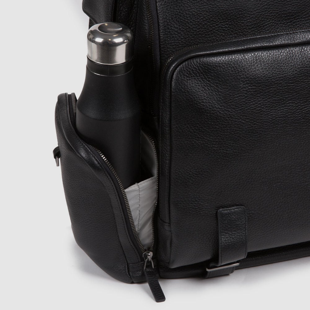 Leather backpack PIQUADRO Black