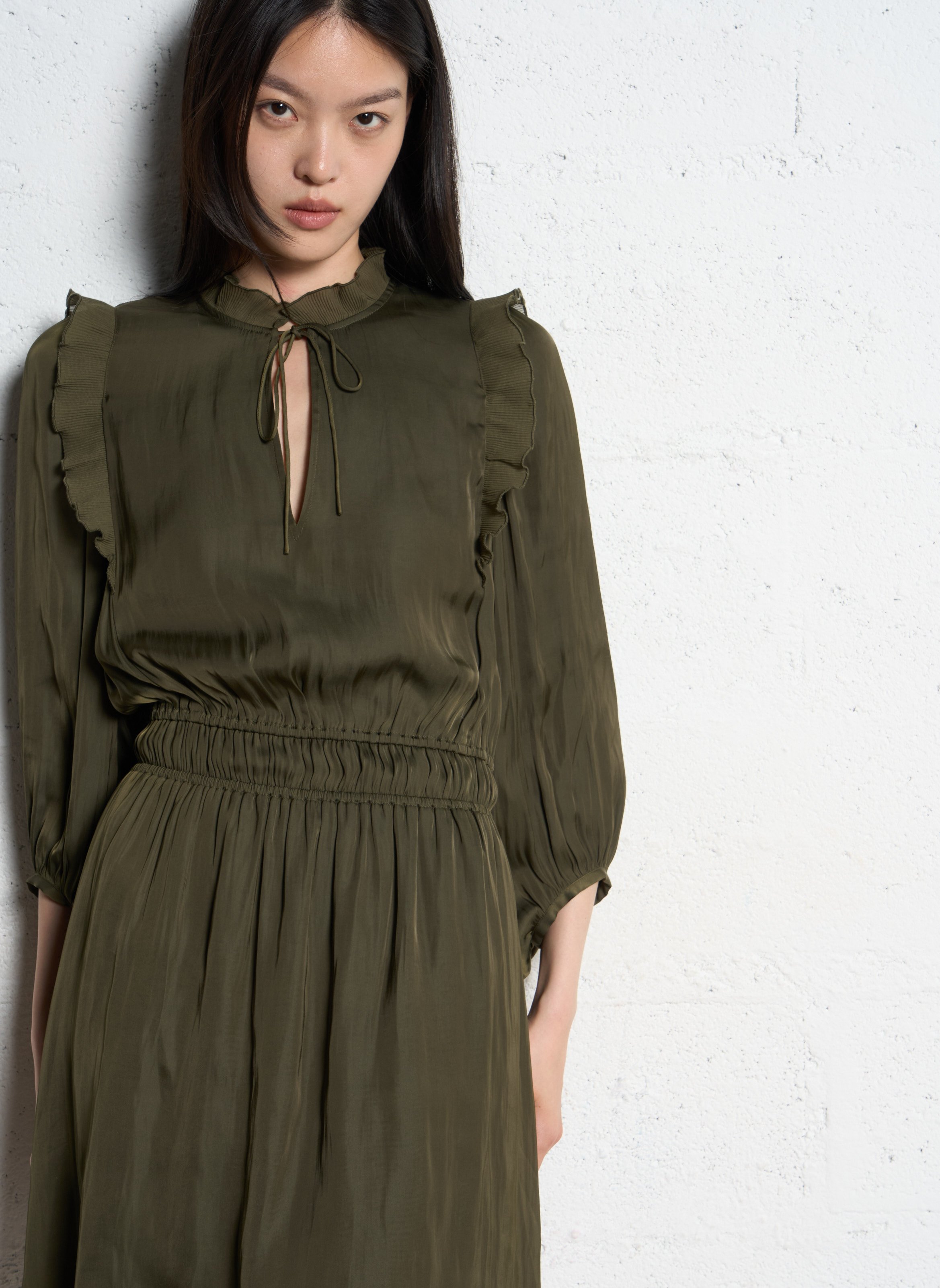Short satin V-neck dress IKKS Khaki
