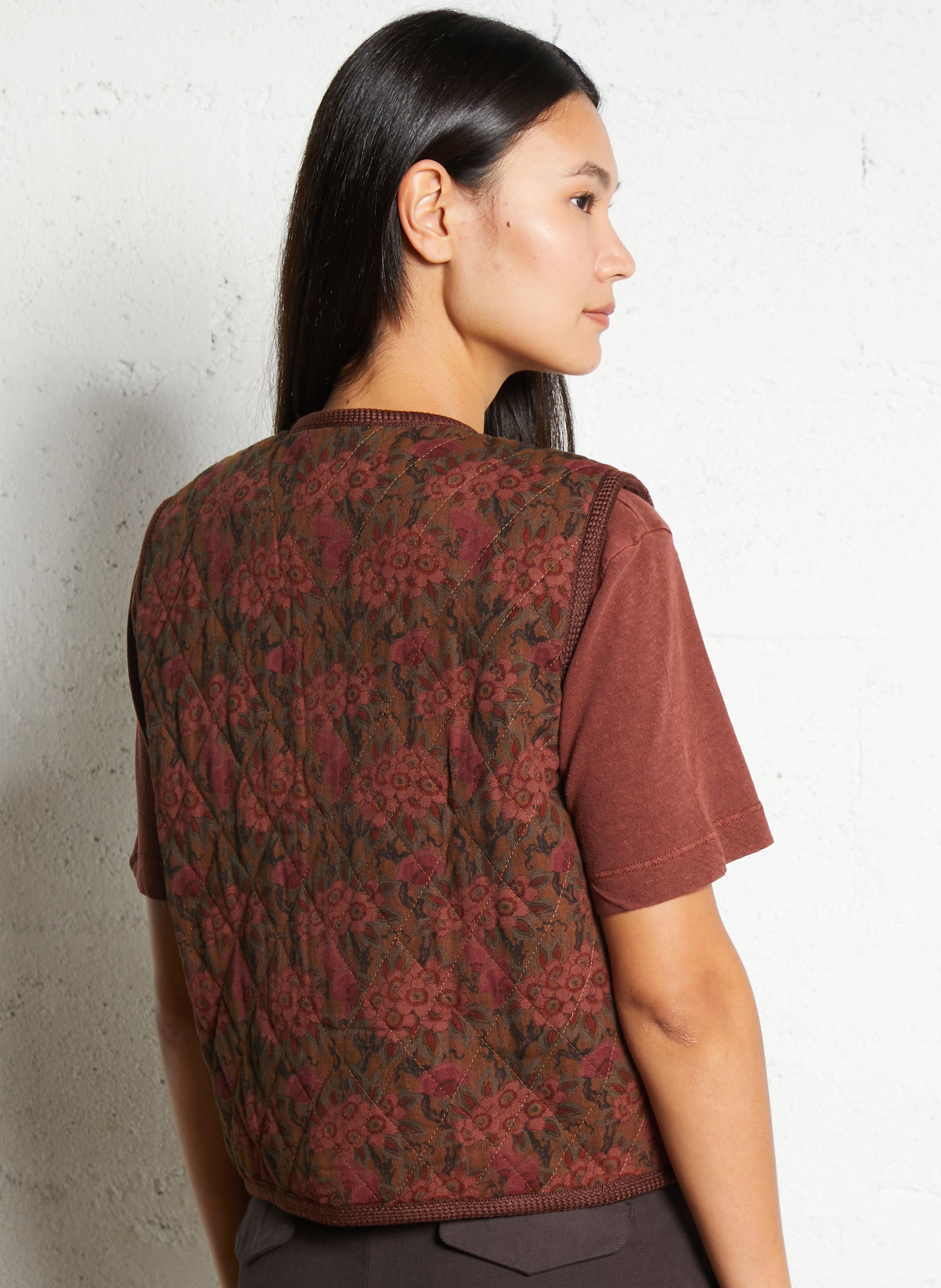 Baumwoll-Strickjacke mit Rundhalsausschnitt THE KORNER Braun