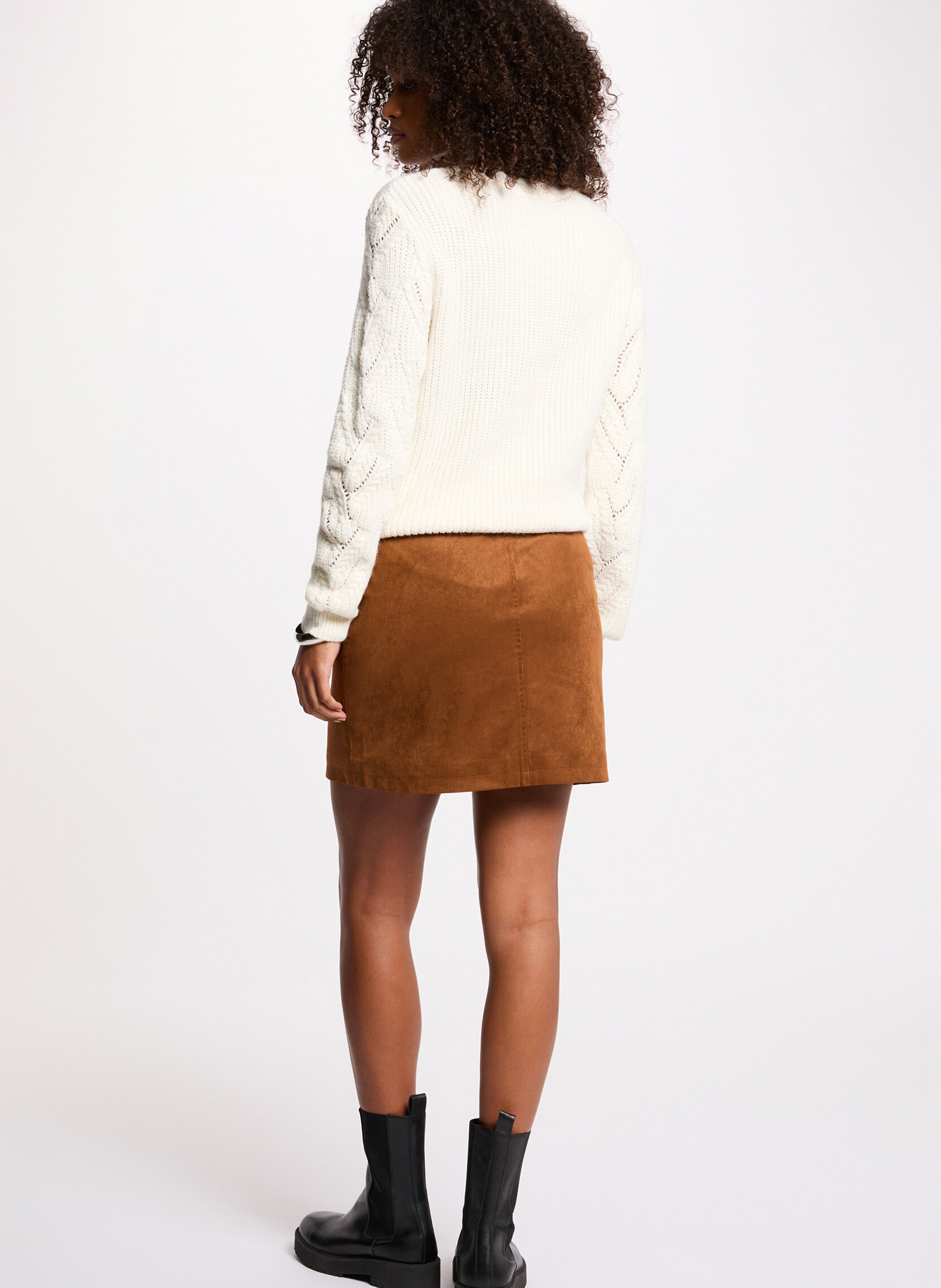 <p>A-line skirt with zip in faux suede</p> MORGAN Brown