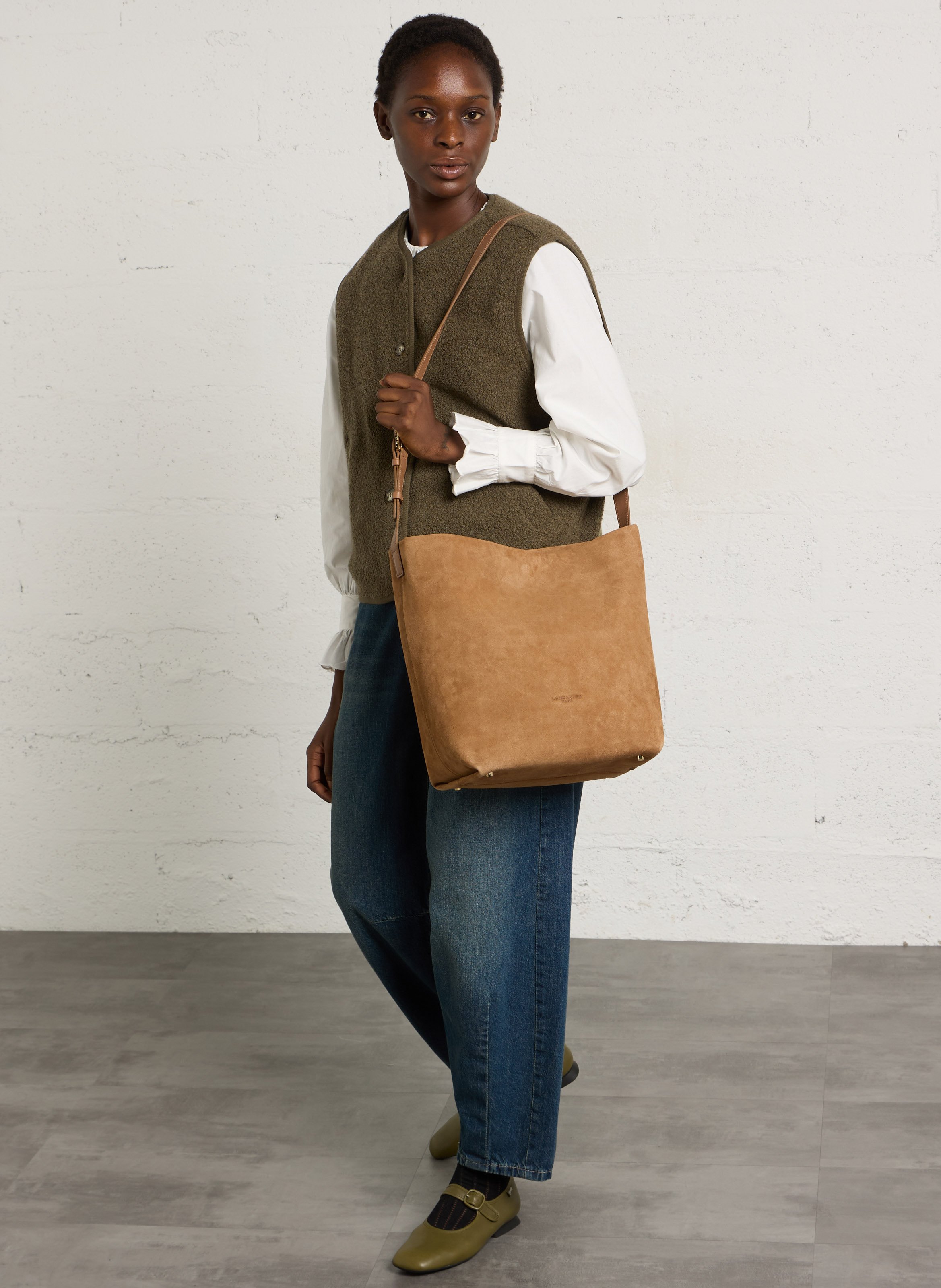 Velvet handbag LANCASTER PARIS Brown