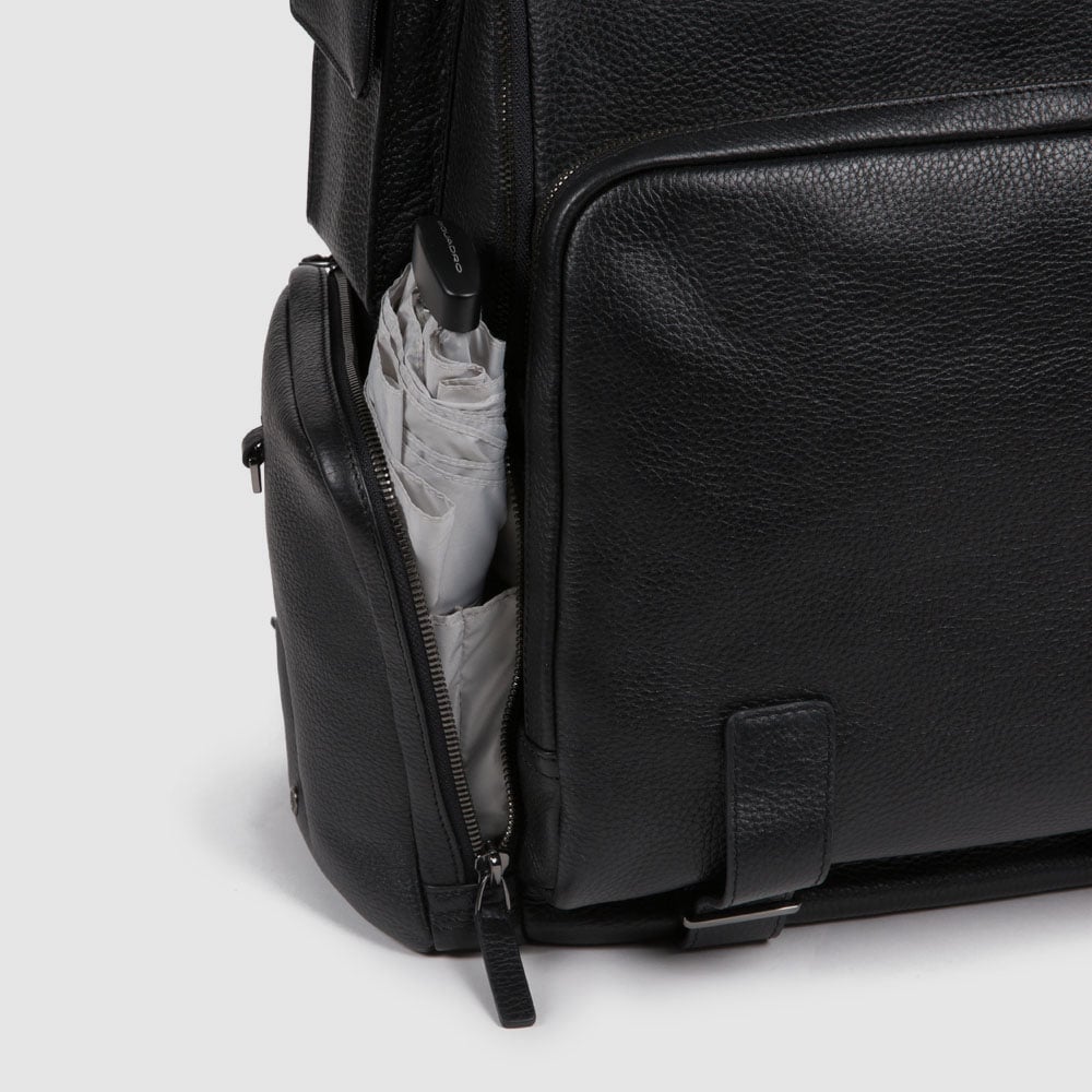 Leather backpack PIQUADRO Black