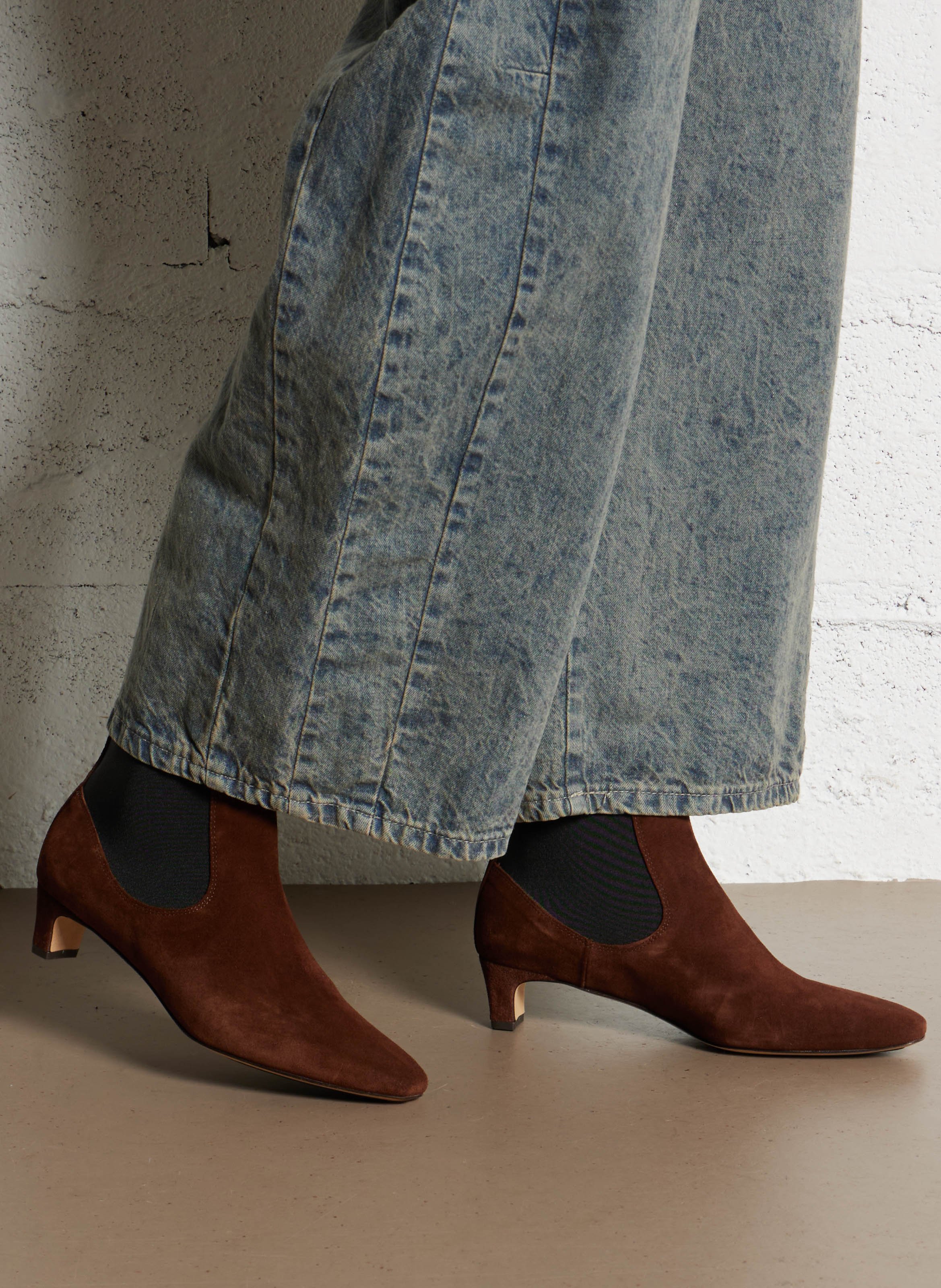 Bottines Chelsea à talons en cuir suédé ANONYMOUS COPENHAGEN Marron