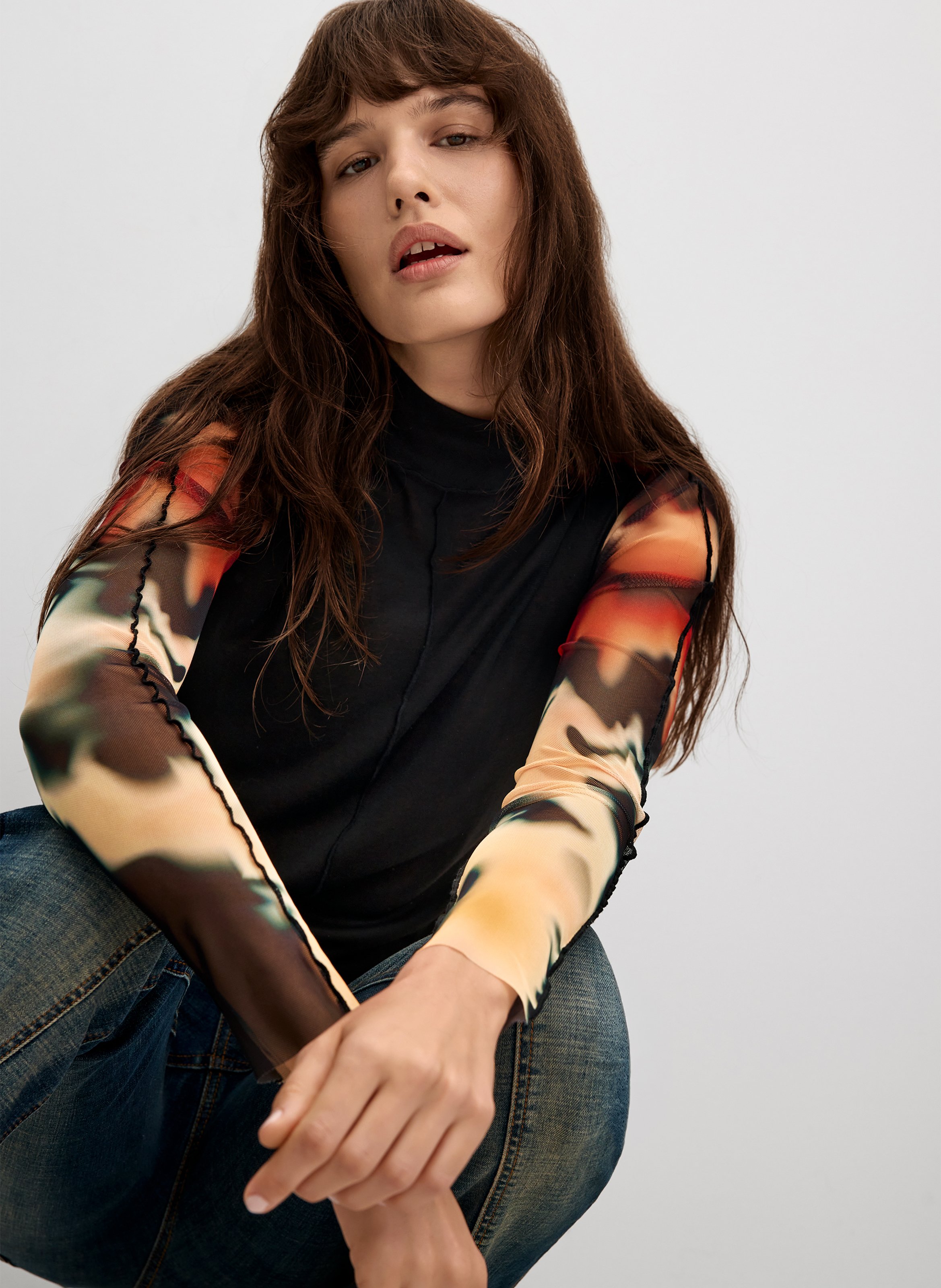 T-shirt with printed sleeves DESIGUAL Black