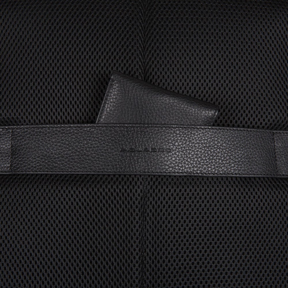 Leather backpack PIQUADRO Black