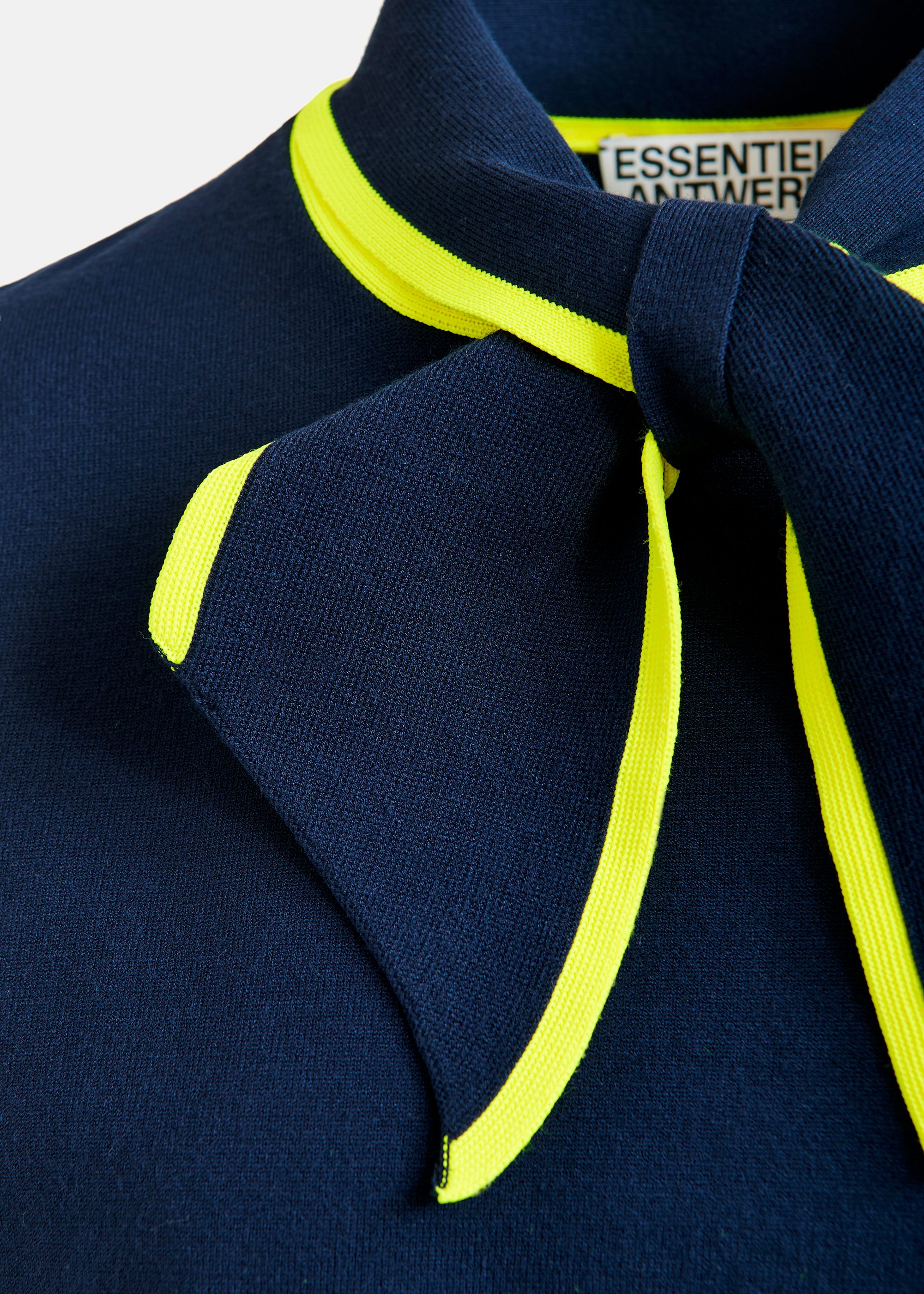 Polo with Knotted Collar ESSENTIEL ANTWERP Blue