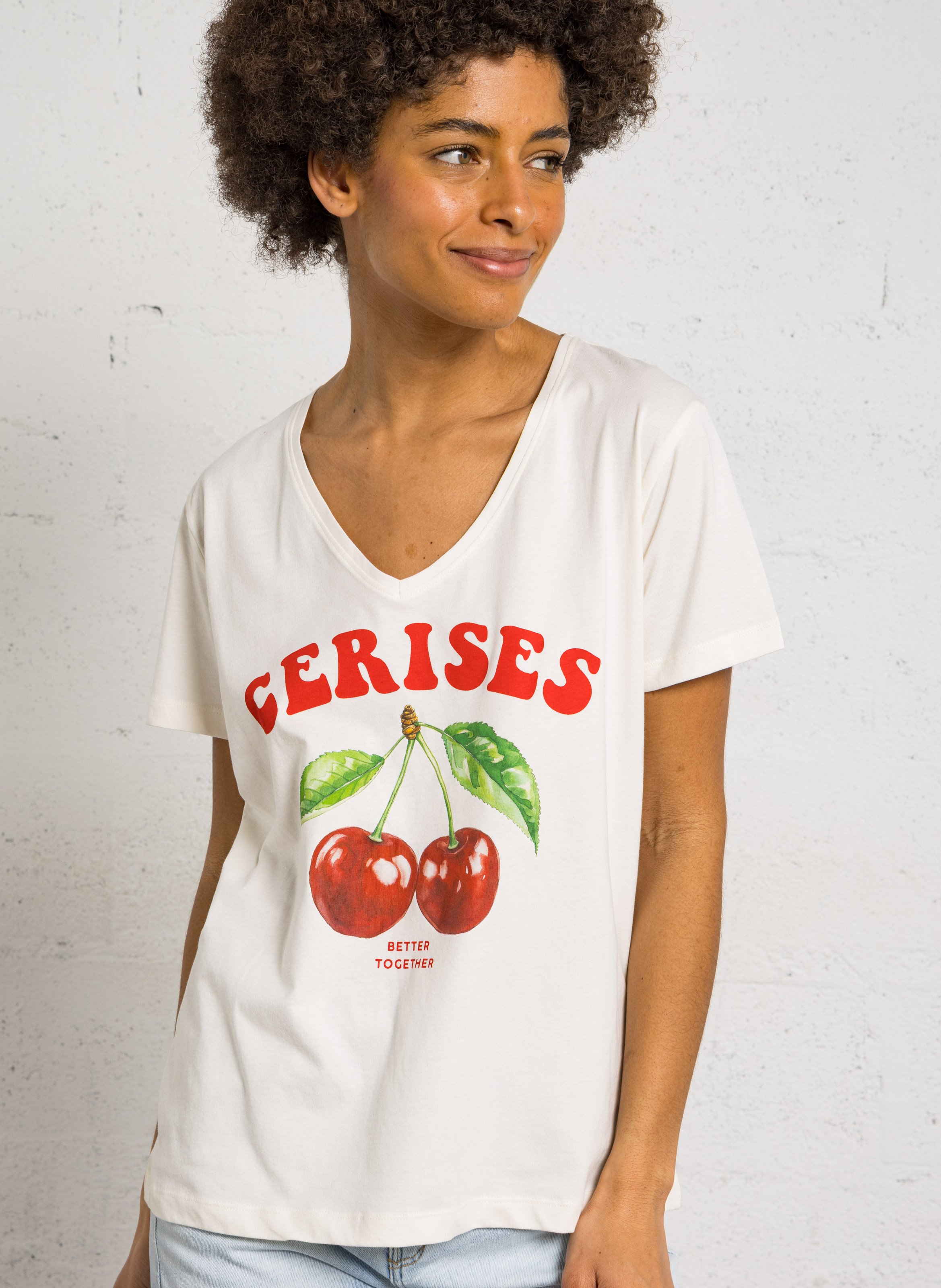 Recht, katoenen T-shirt met V-hals en zeefdruk LE TEMPS DES CERISES Wit