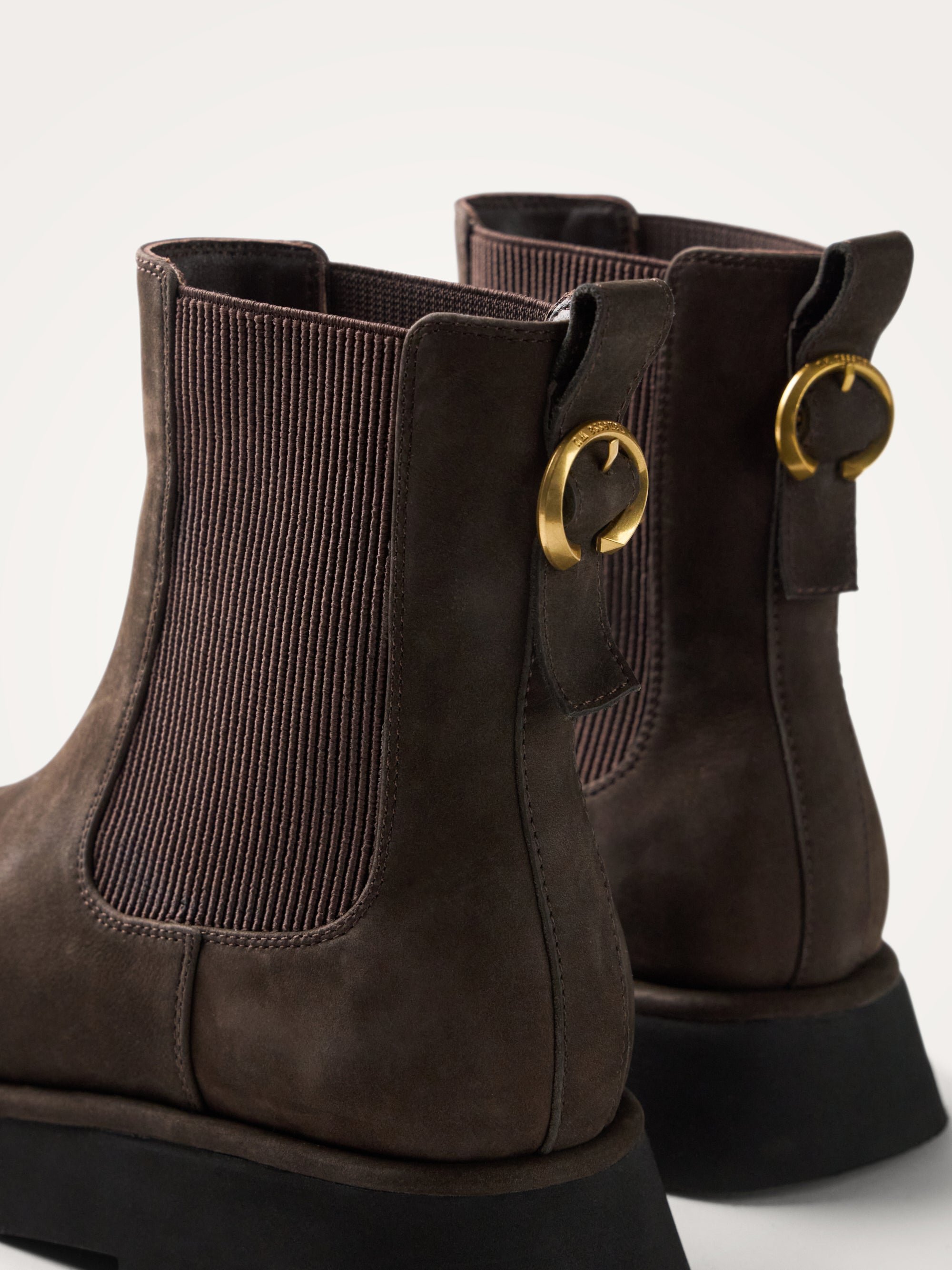 Ankle boots with thick sole VANESSA WU Brown