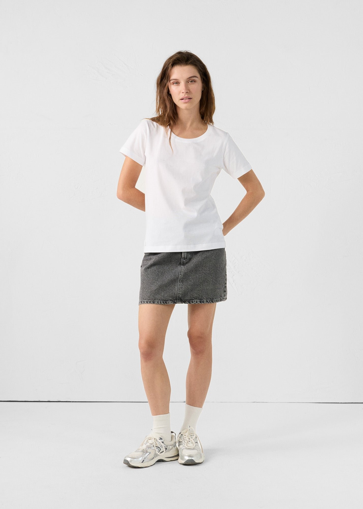 Lucia round neck t-shirt JOTT White