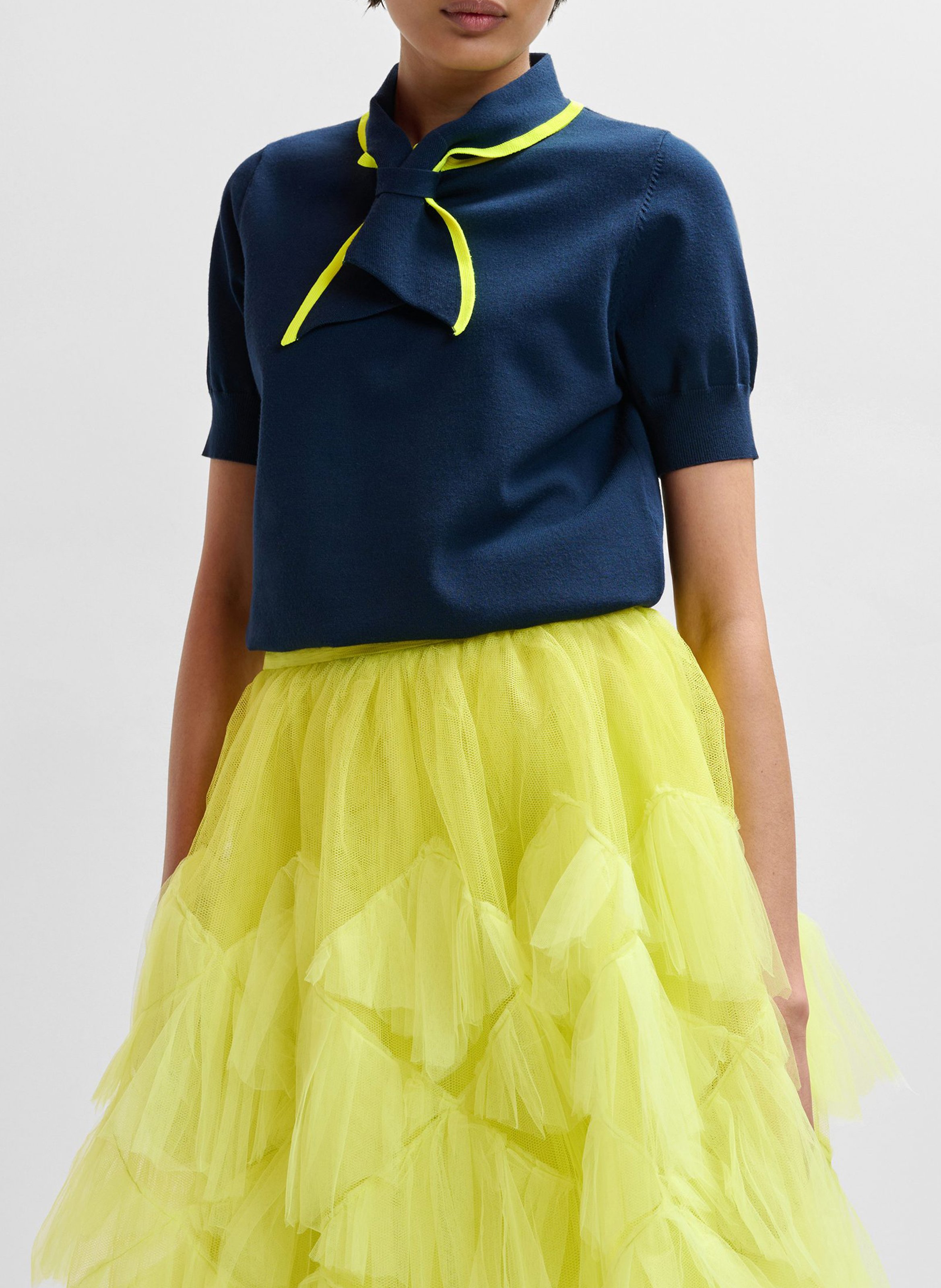 Polo with Knotted Collar ESSENTIEL ANTWERP Blue