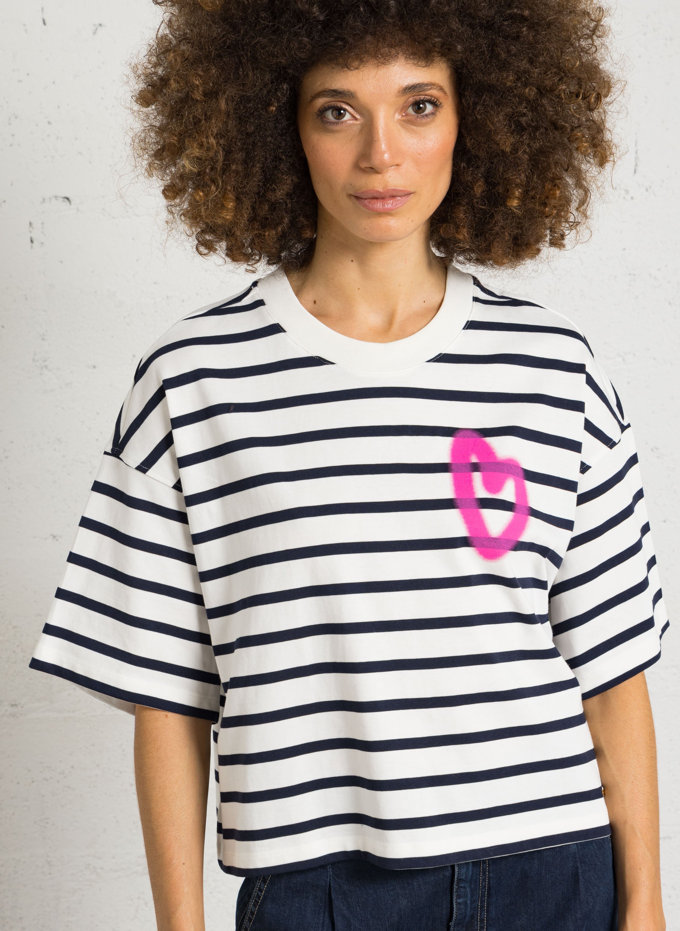 Tee-shirt ample rayé à motif cœur DES PETITS HAUTS Blanc